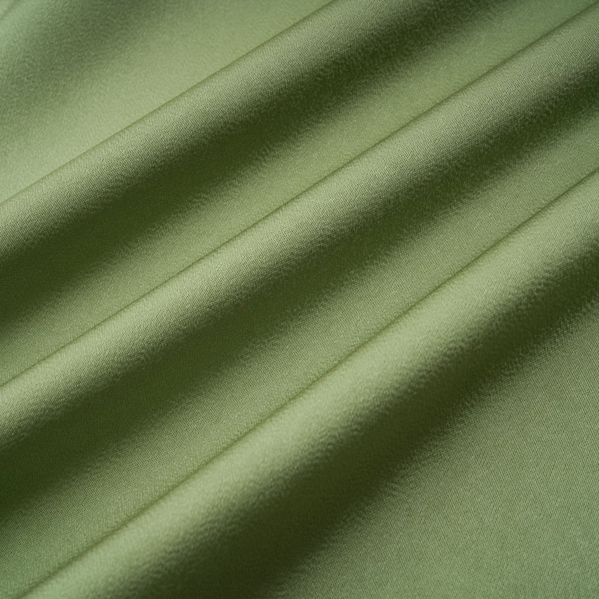 Spitzenoberteil & Spitzenrock in Salbeigrün