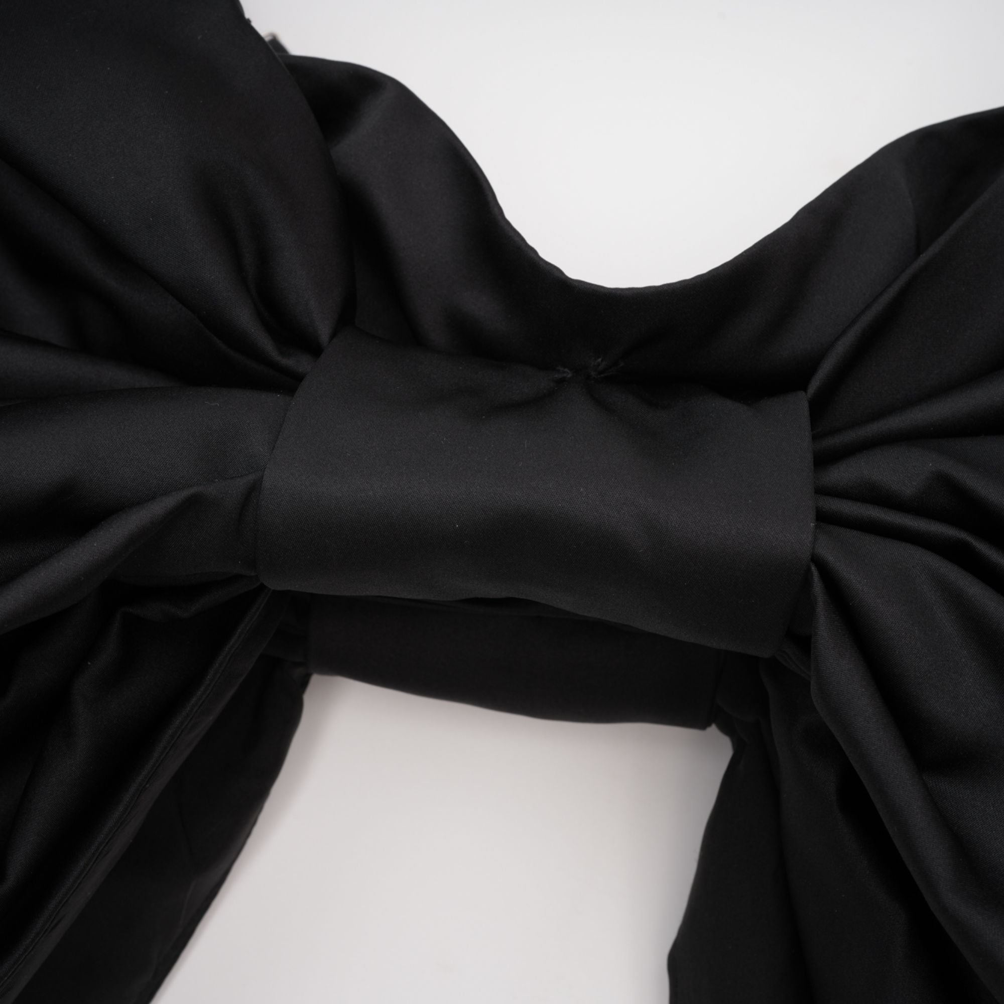 Solène bowknot scoop-back top in Black