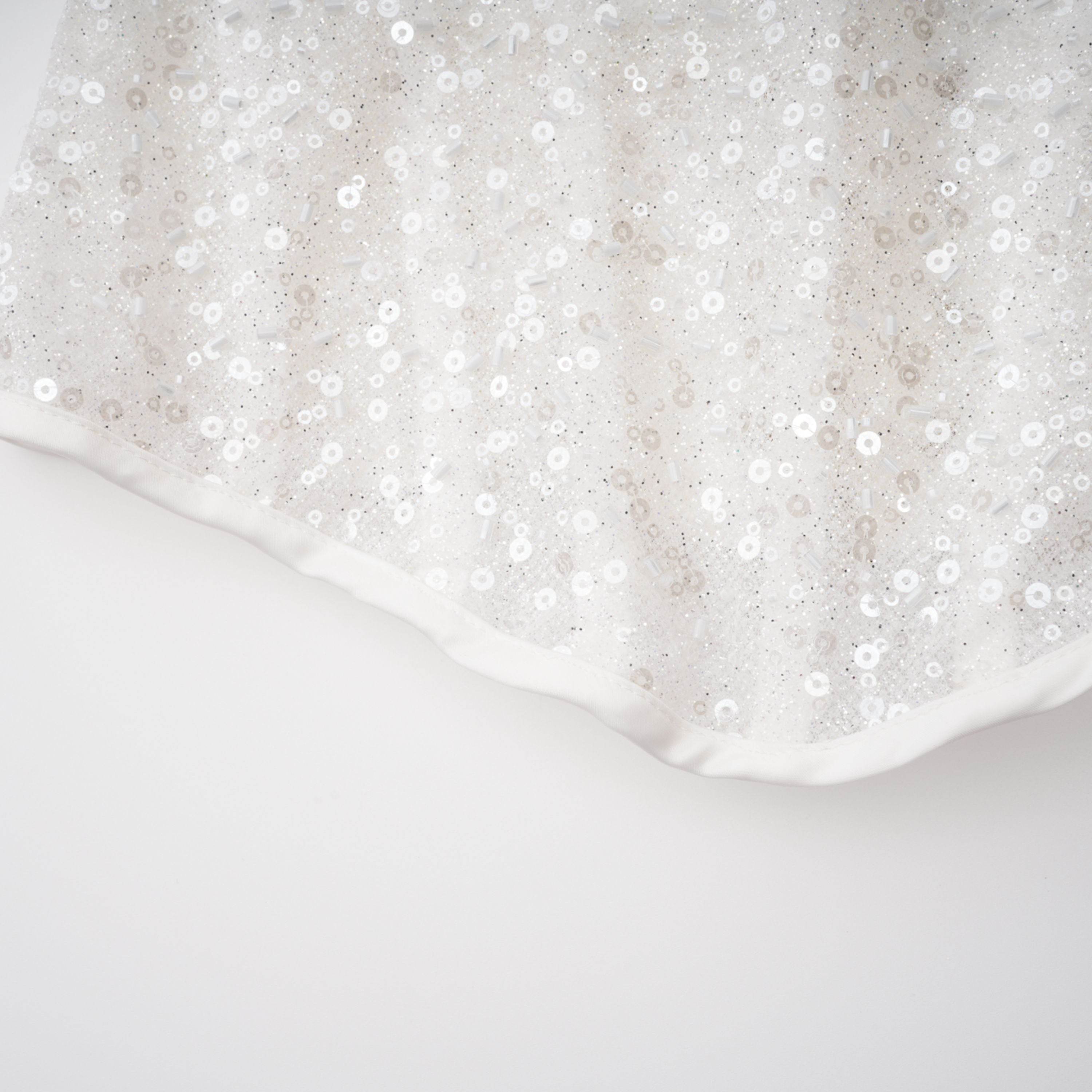 Zora Weißes Pailletten-Korsett-Oberteil & Satinrock-Set