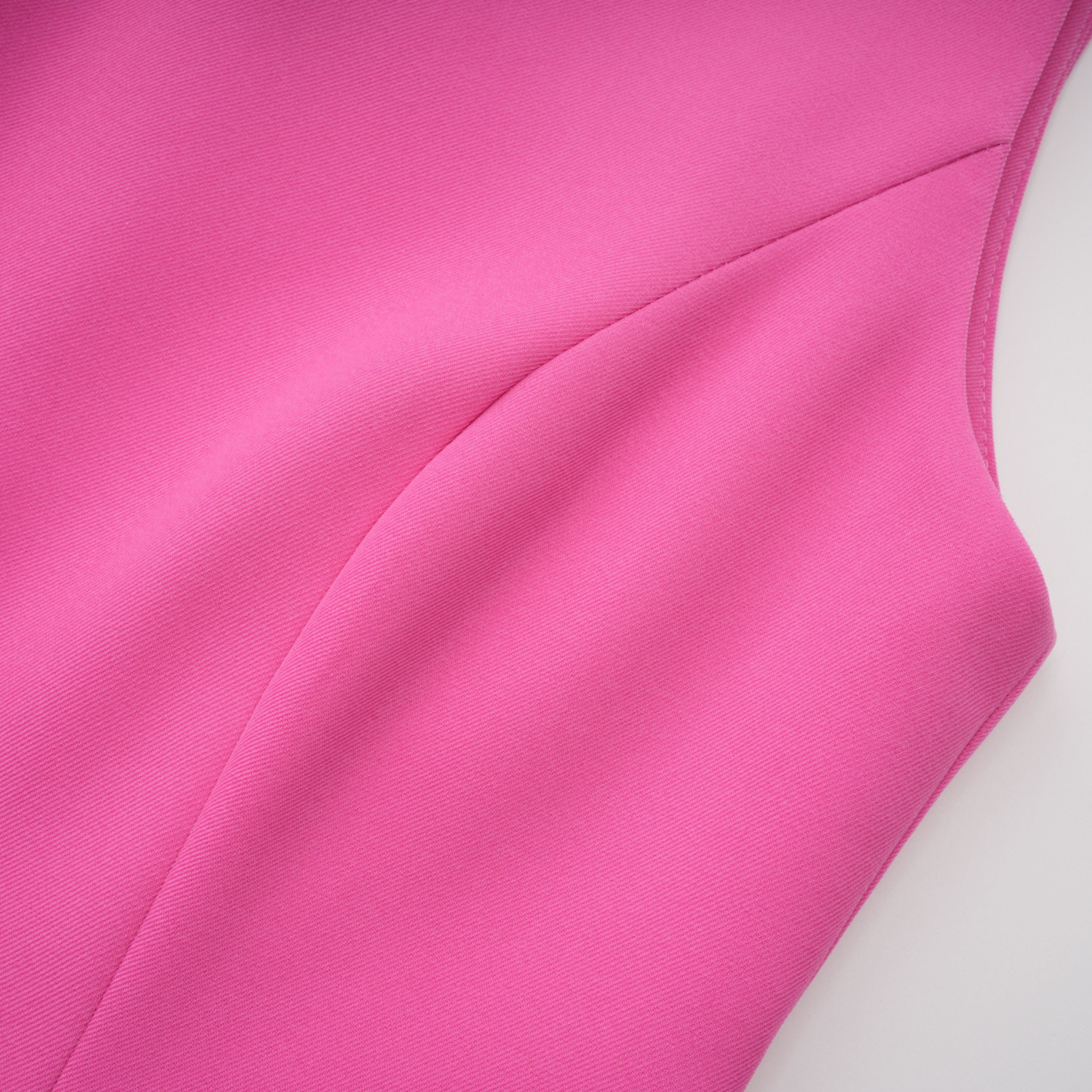 فستان قصير بزخارف زهور باللون الوردي الفاتح من Fleurine