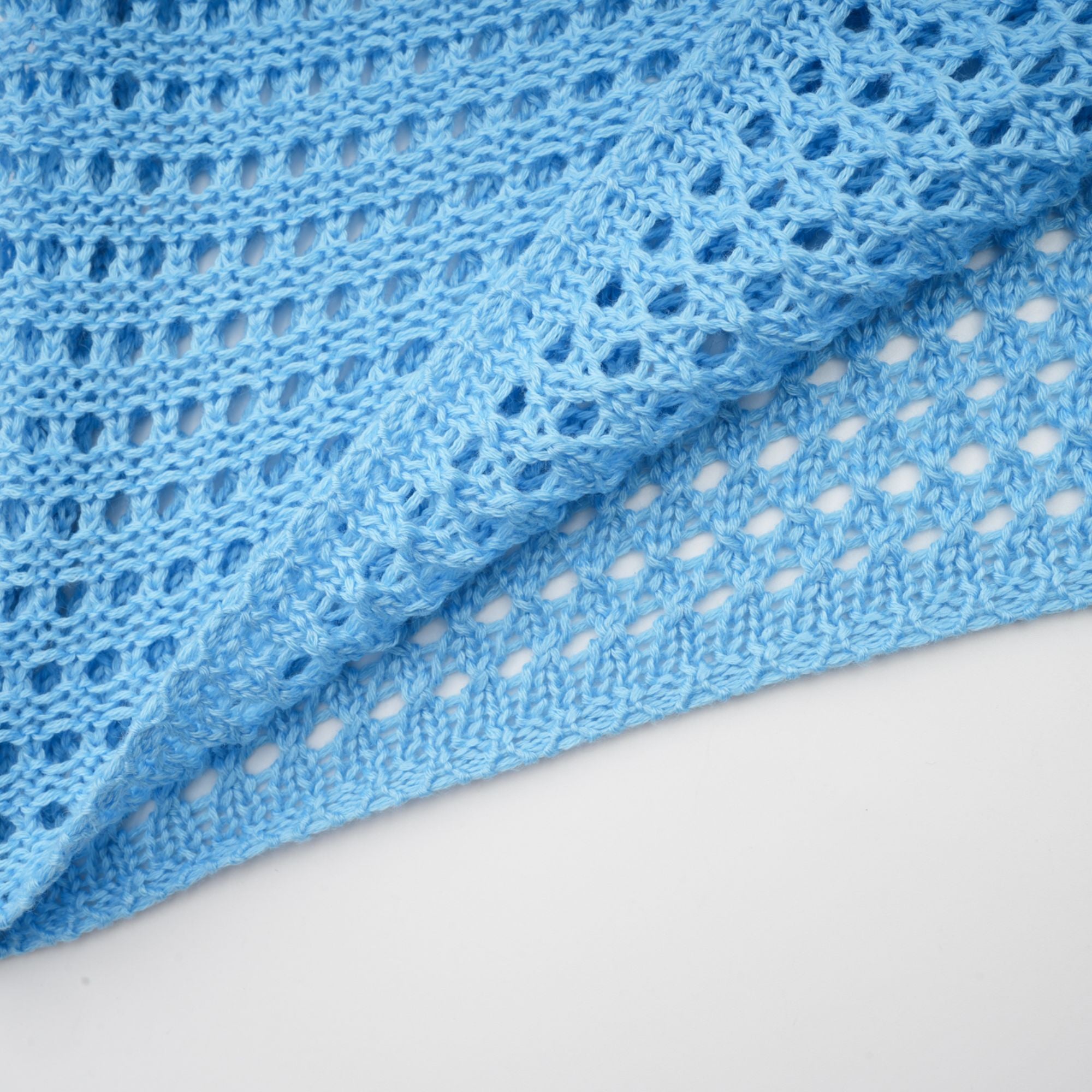 فستان ماكسي من تصميم ديان مزين بزهور صناعية