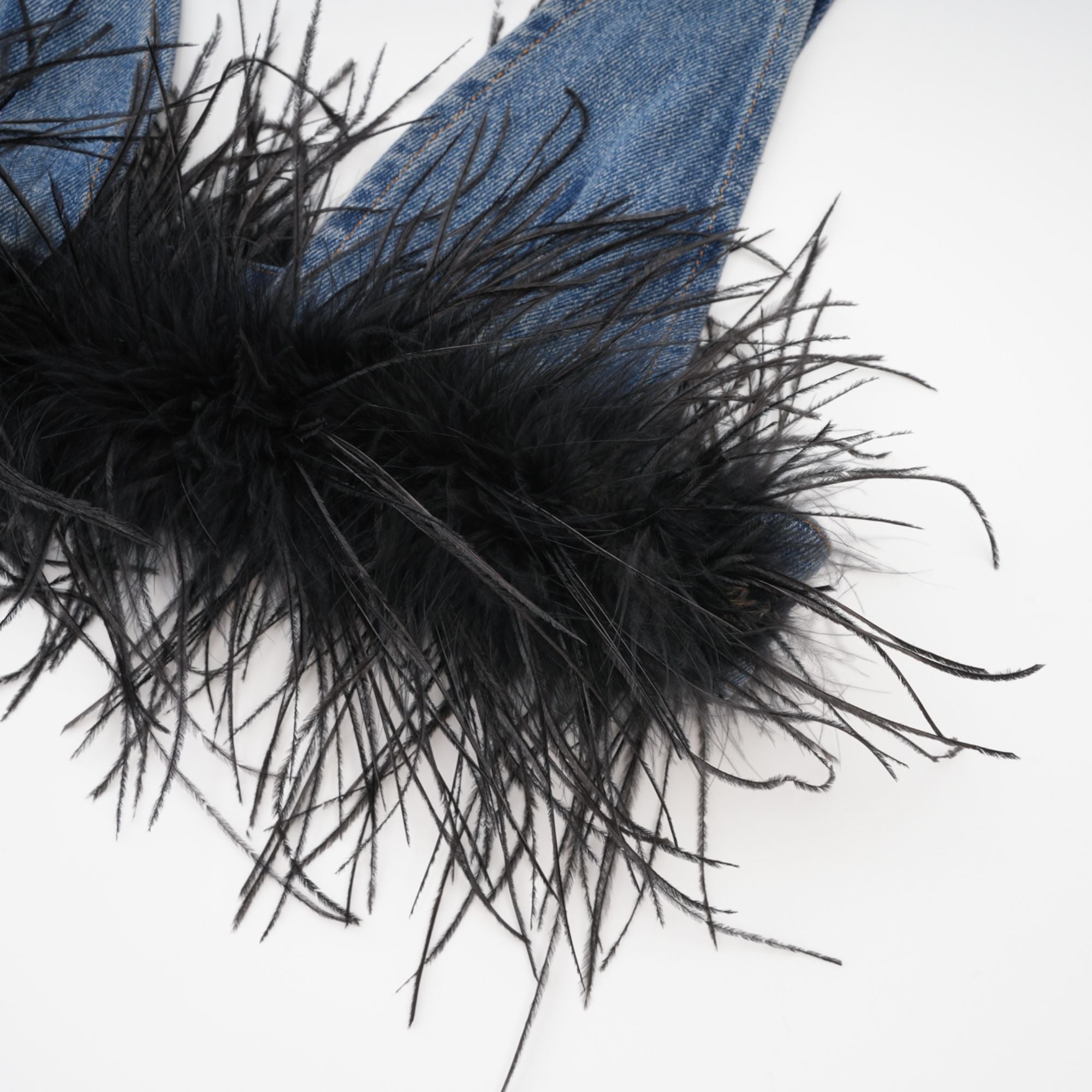 طقم تنورة وقميص من قماش الدنيم من ريش ميليا