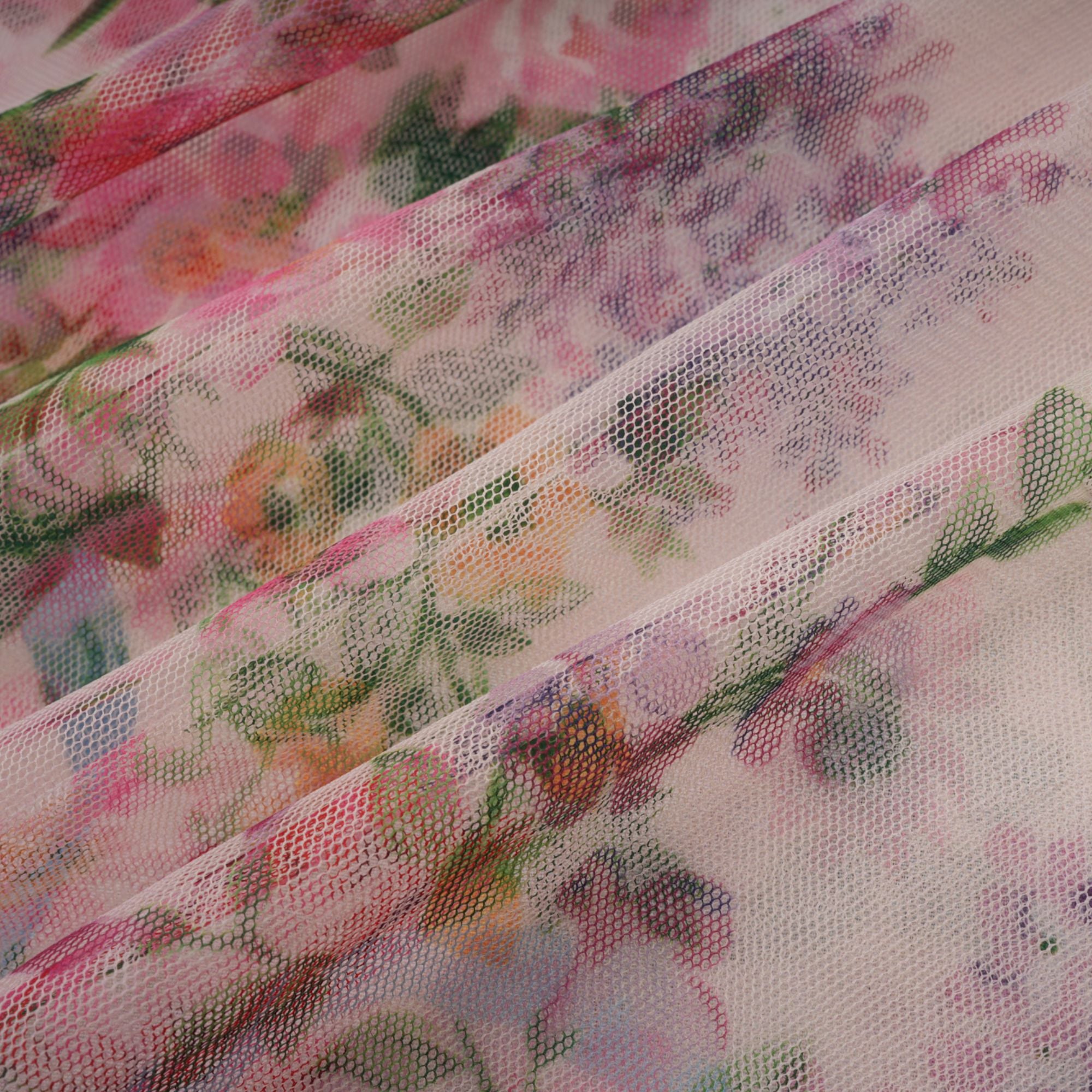 فستان كانديس متوسط الطول من التول مع كشكشة زهرية