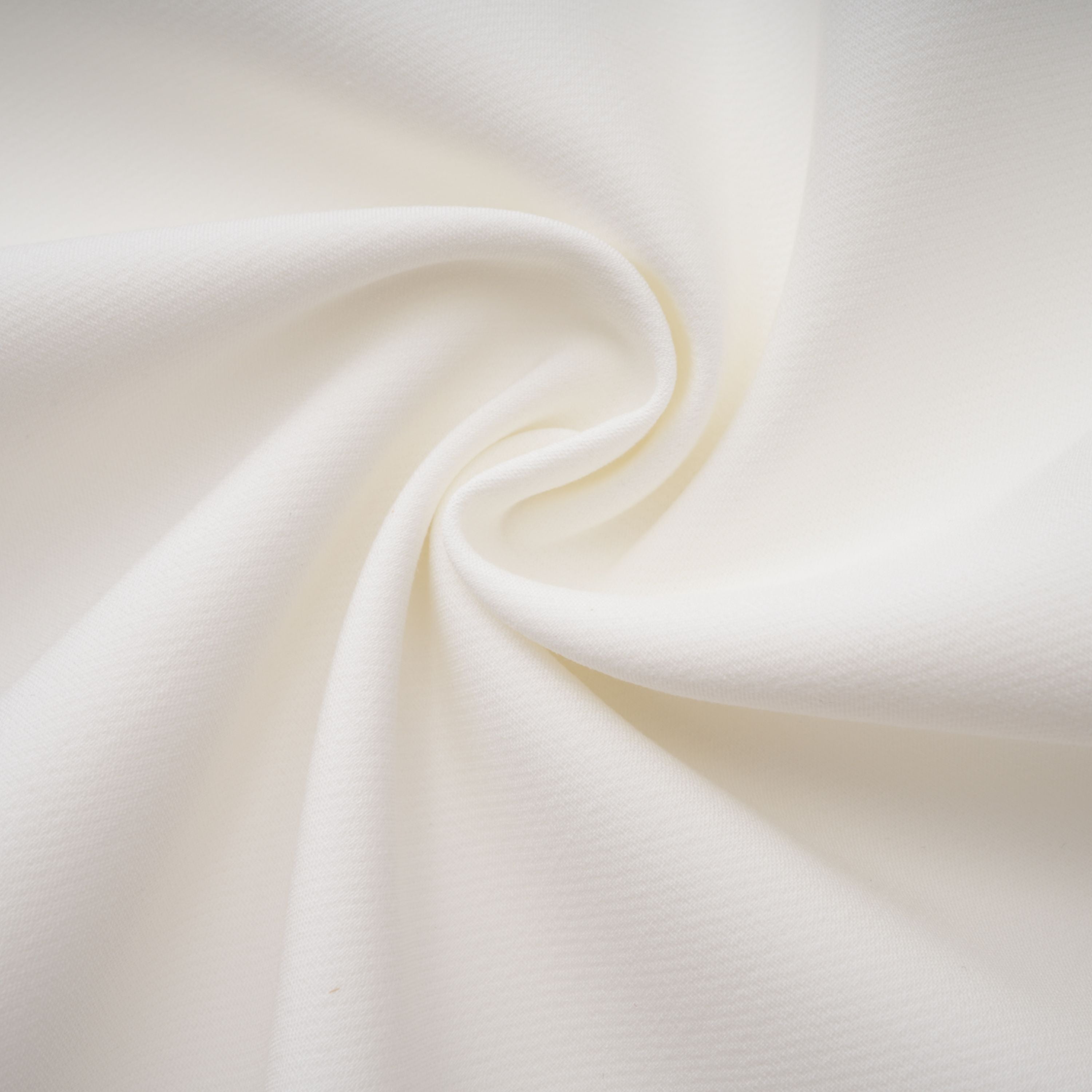 Kåre Weißes asymmetrisches Midikleid mit Raffungen