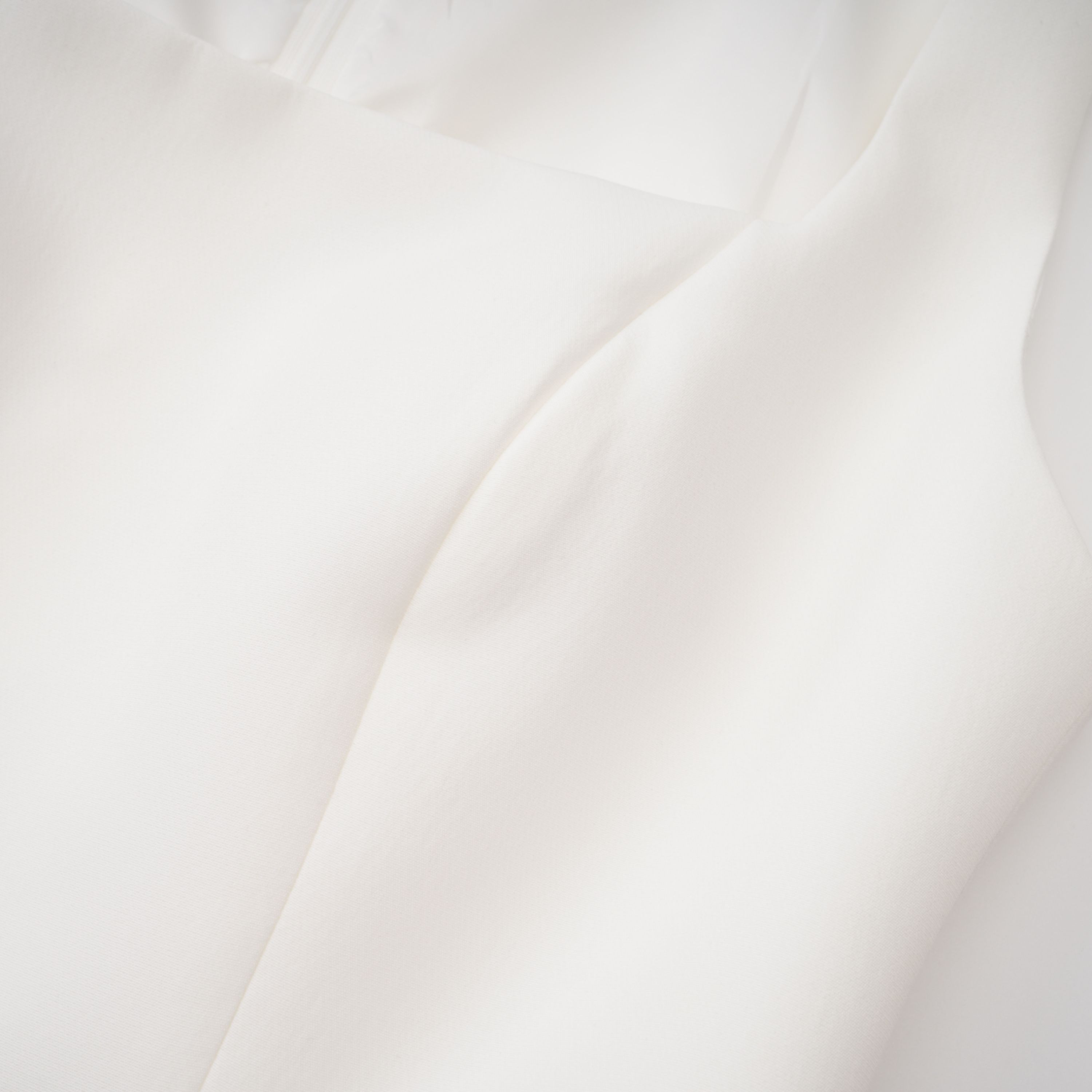 فستان قصير من Kristveig White Cape Design