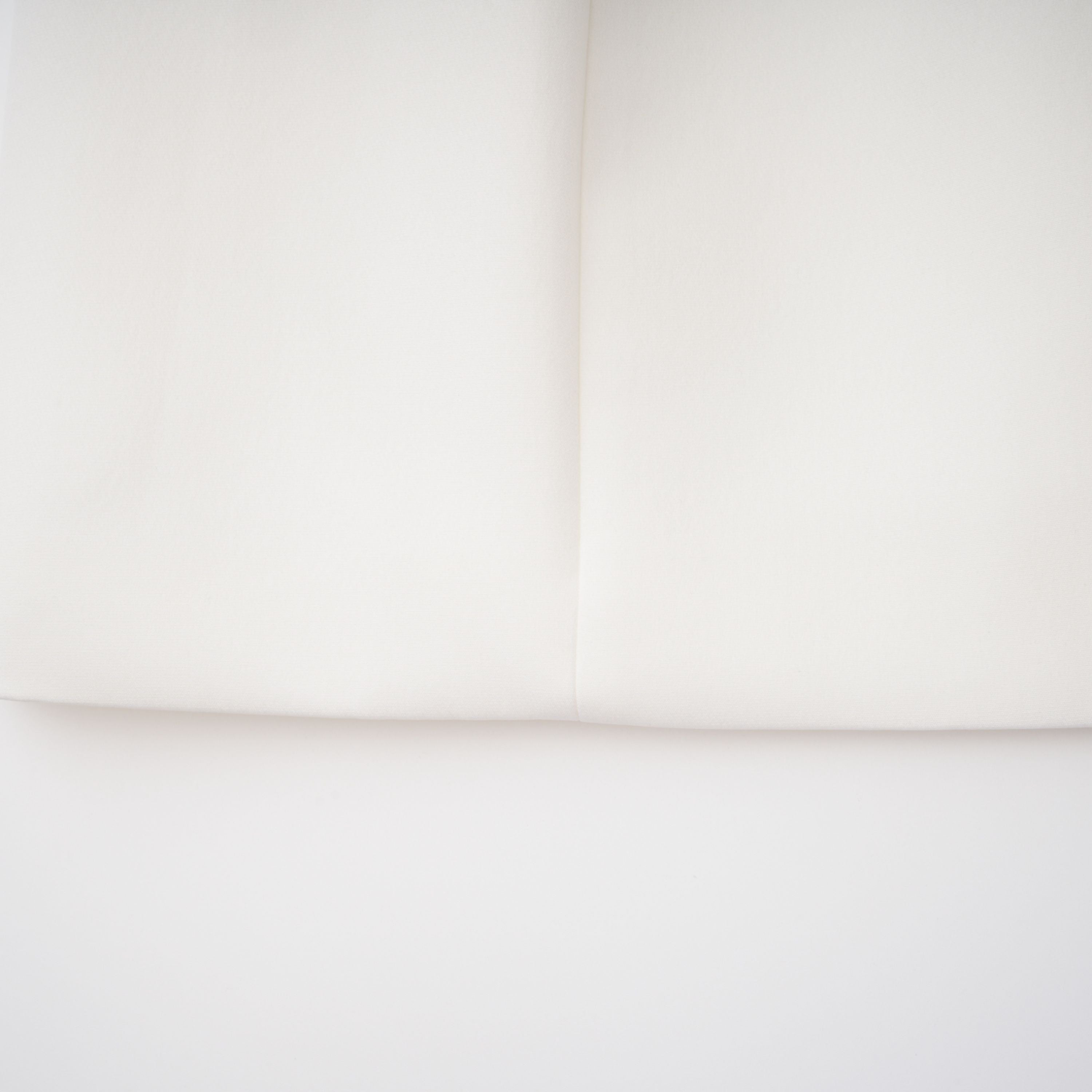 فستان قصير من Kristveig White Cape Design