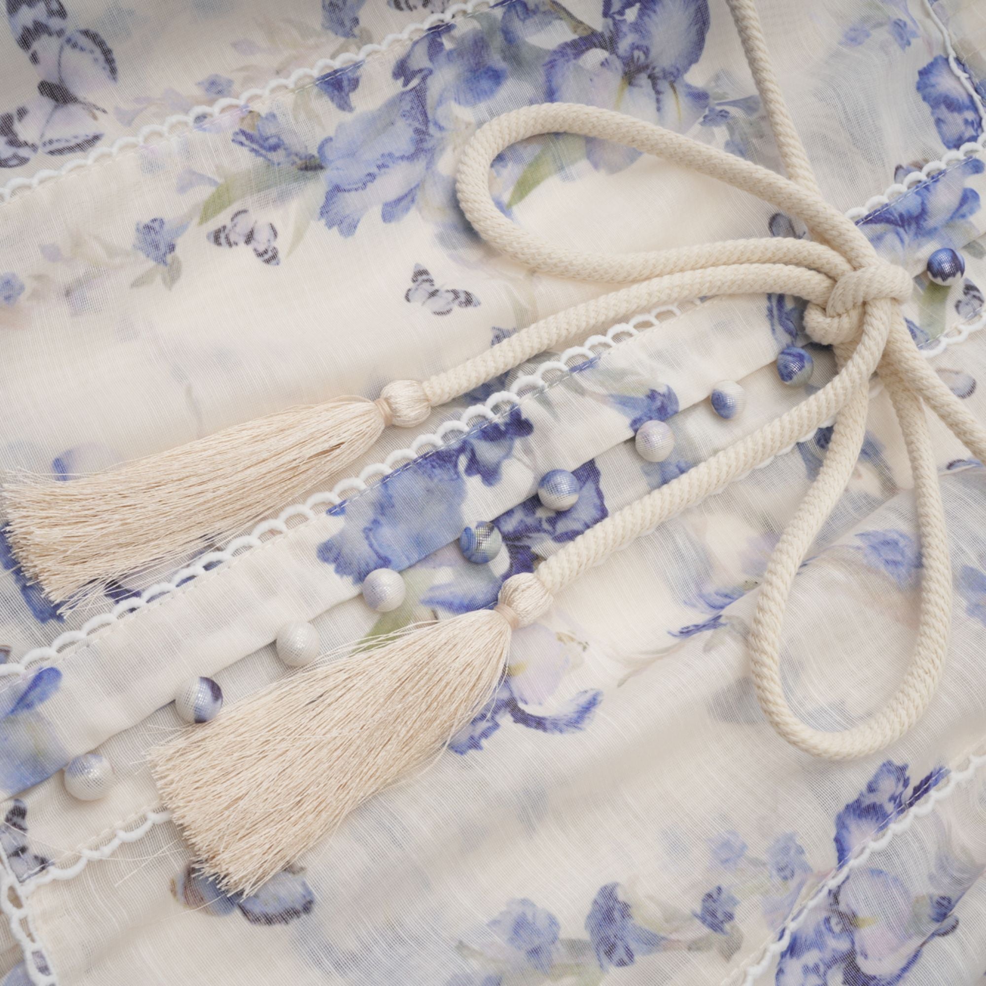 Ausgestelltes Chiffon-Minikleid Blandine mit Blumendruck