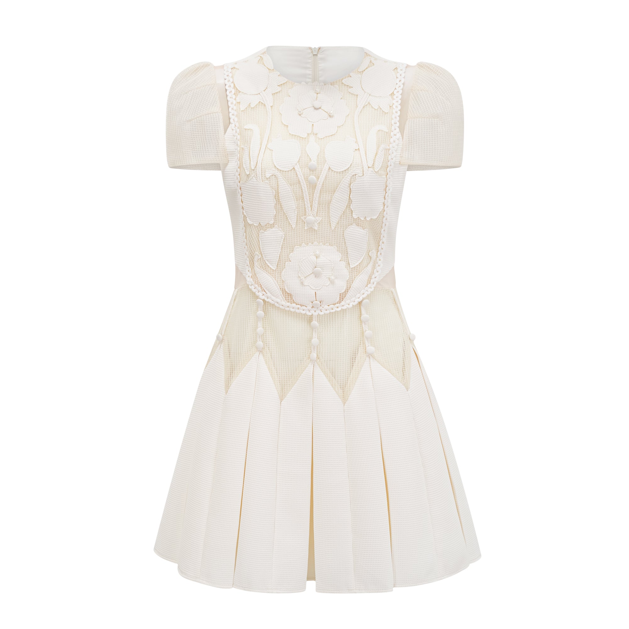 فستان مايل الأبيض القصير المطرز بالزهور