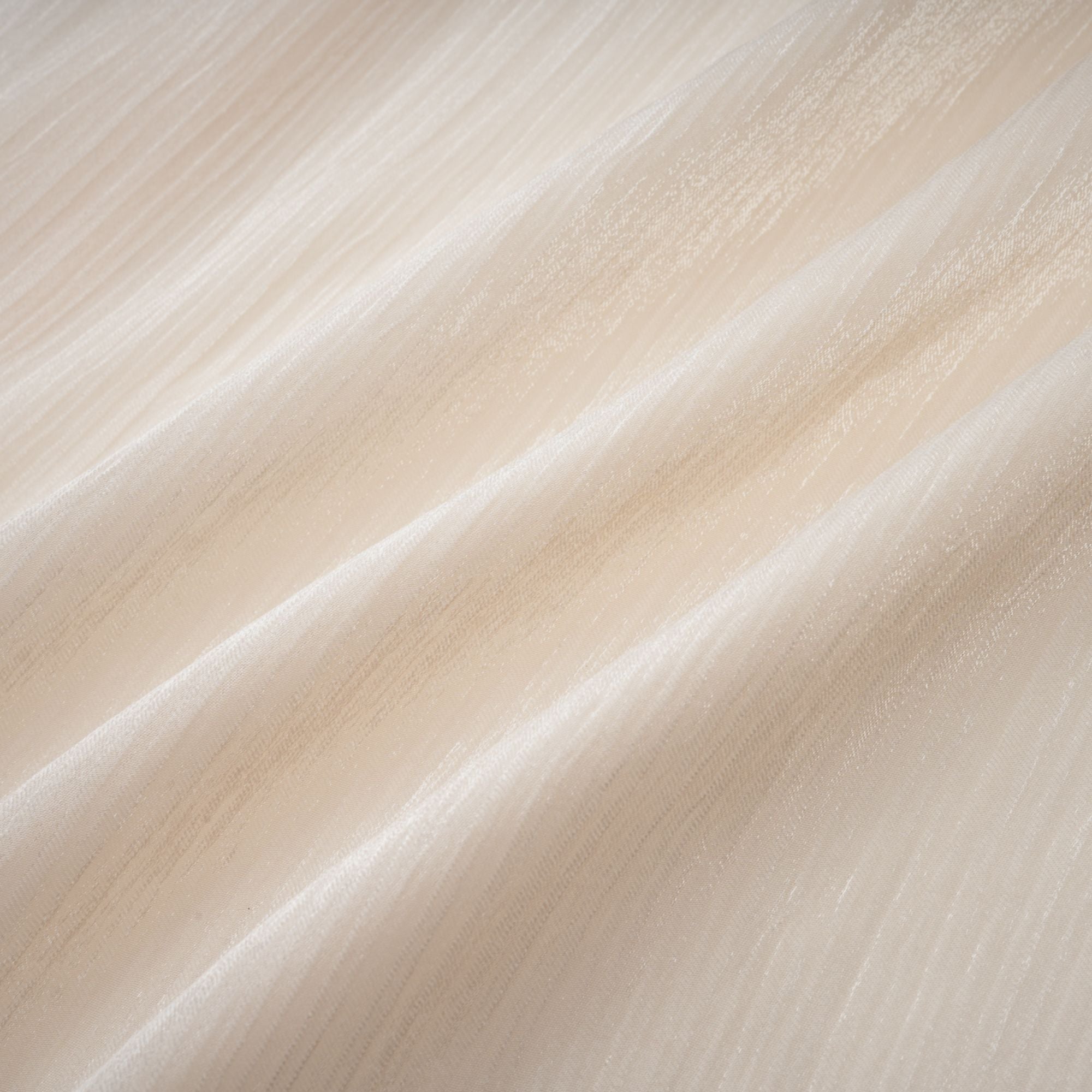 فستان ماكسي محايد من سيليست مع كشكشة