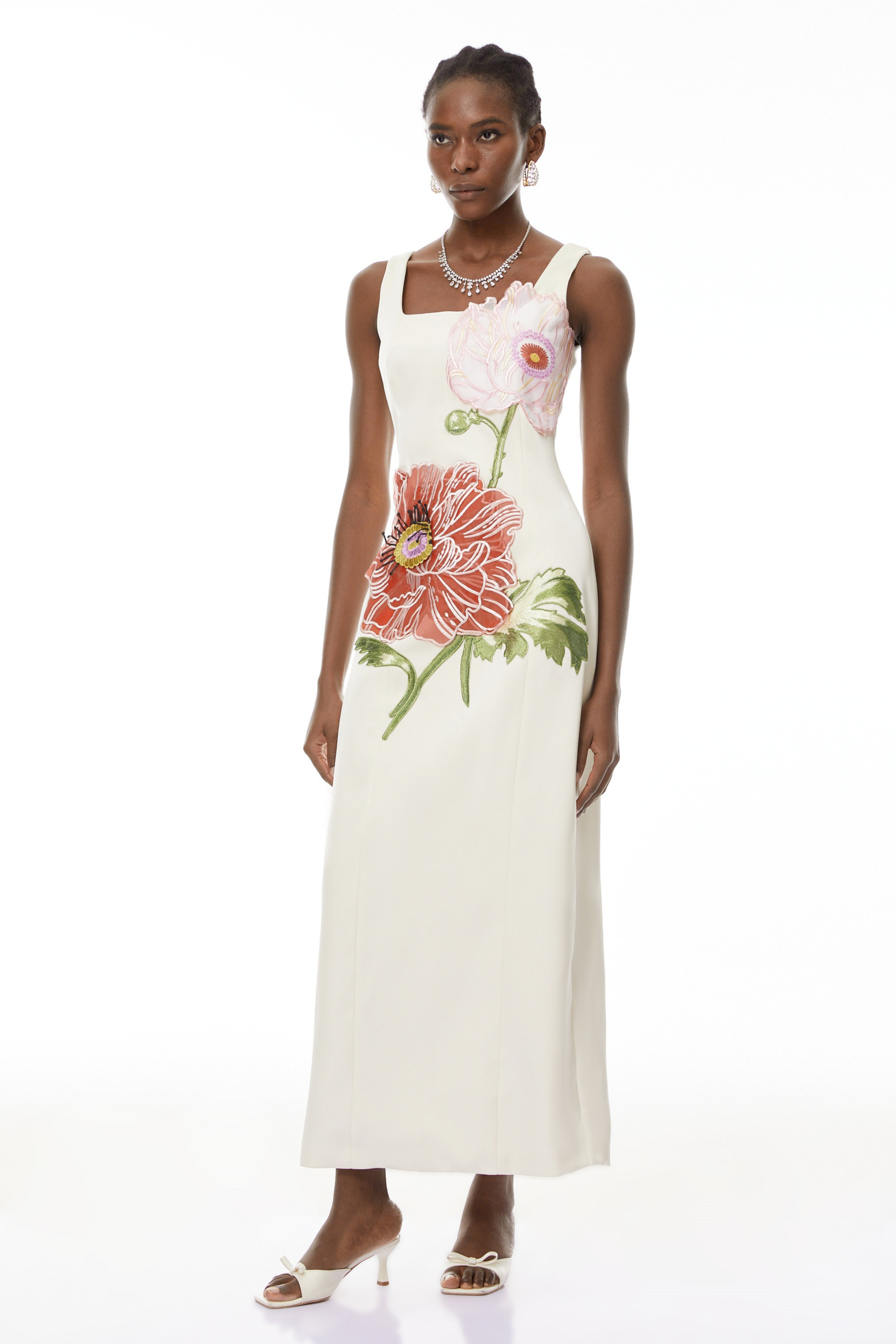 Damaris Weißes Flora-Maxikleid mit Stickerei