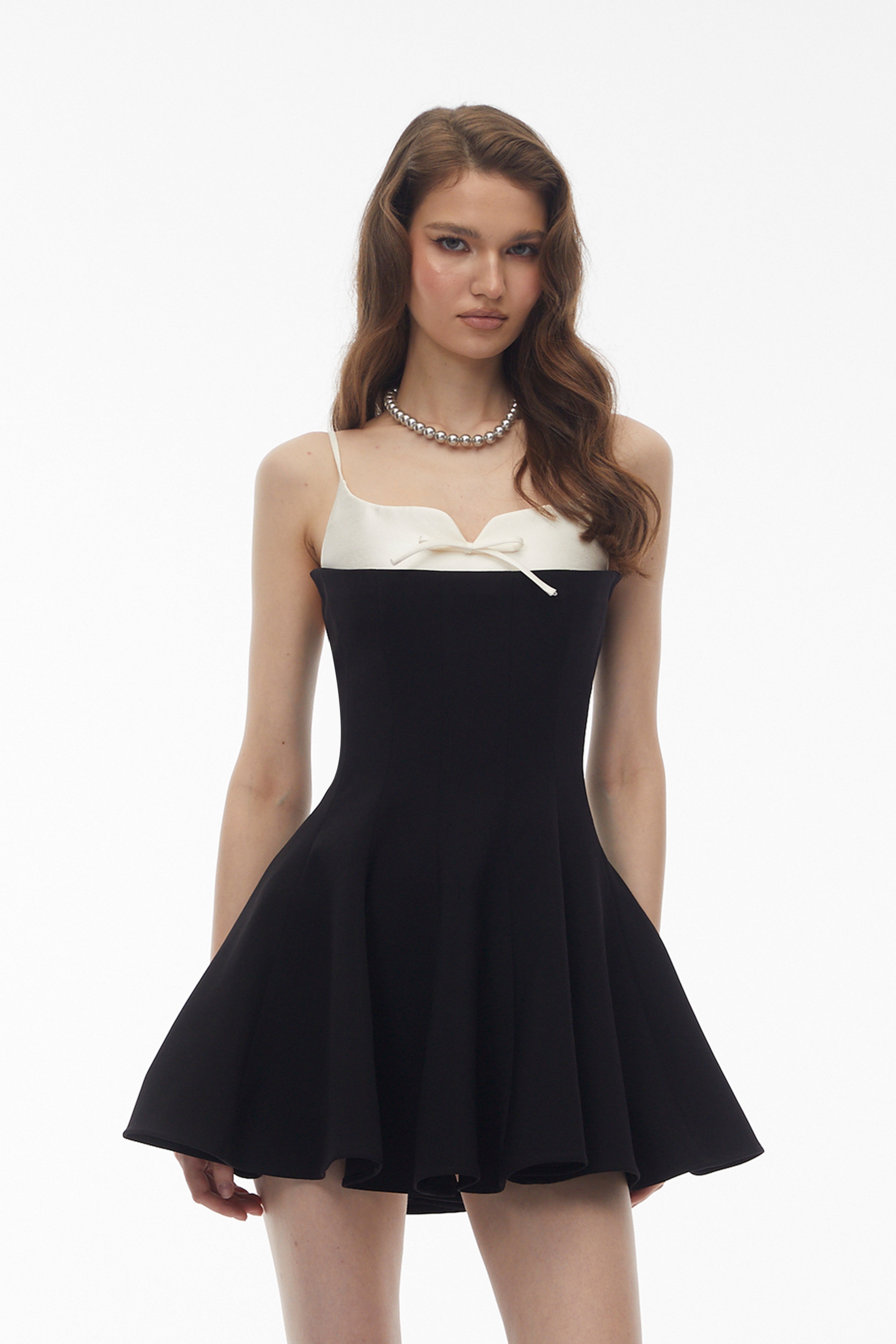 Deborah Black Minikleid im Color-Block-Look mit Schleifendetail