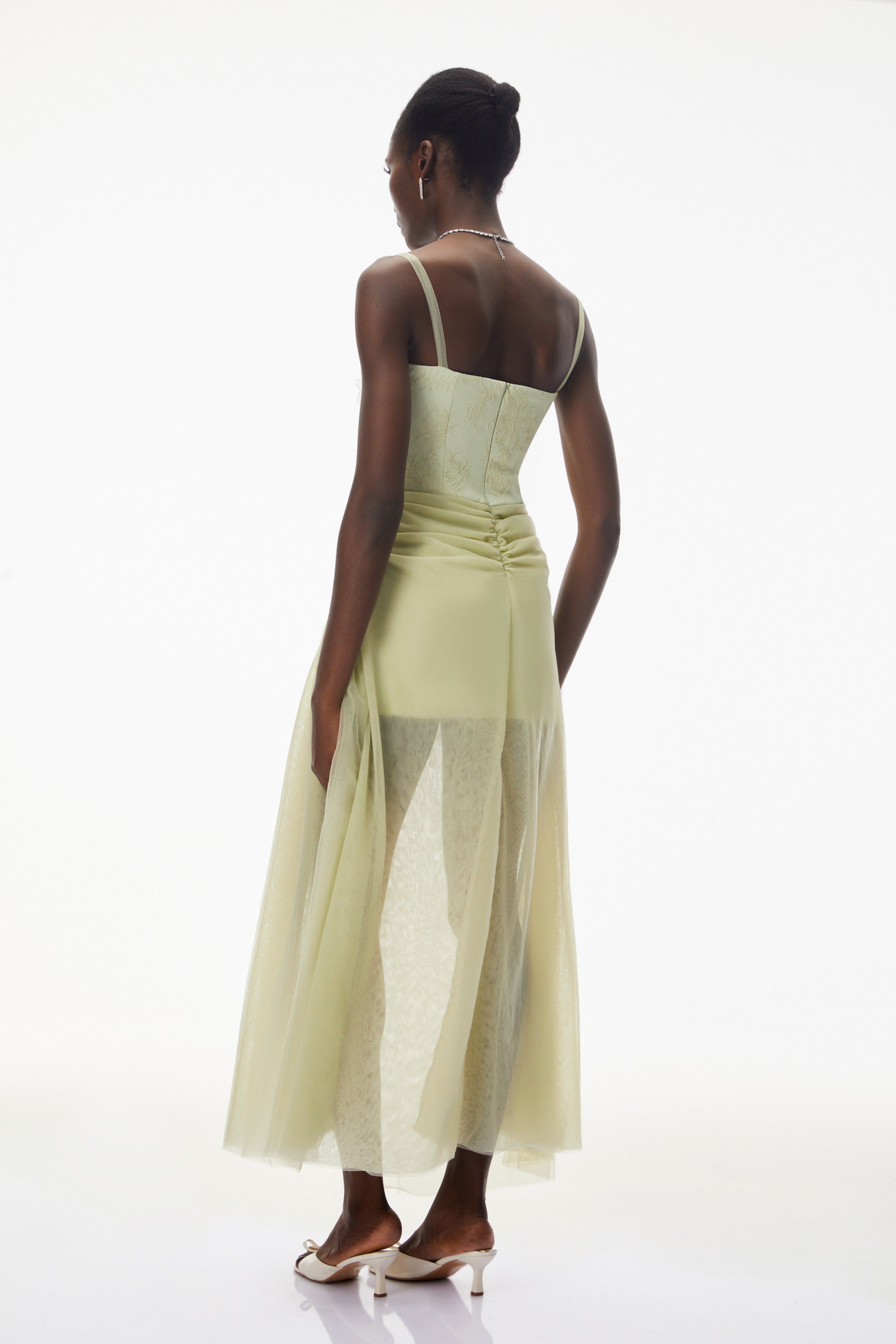 Robe longue froncée vert citron Deirdre avec fente