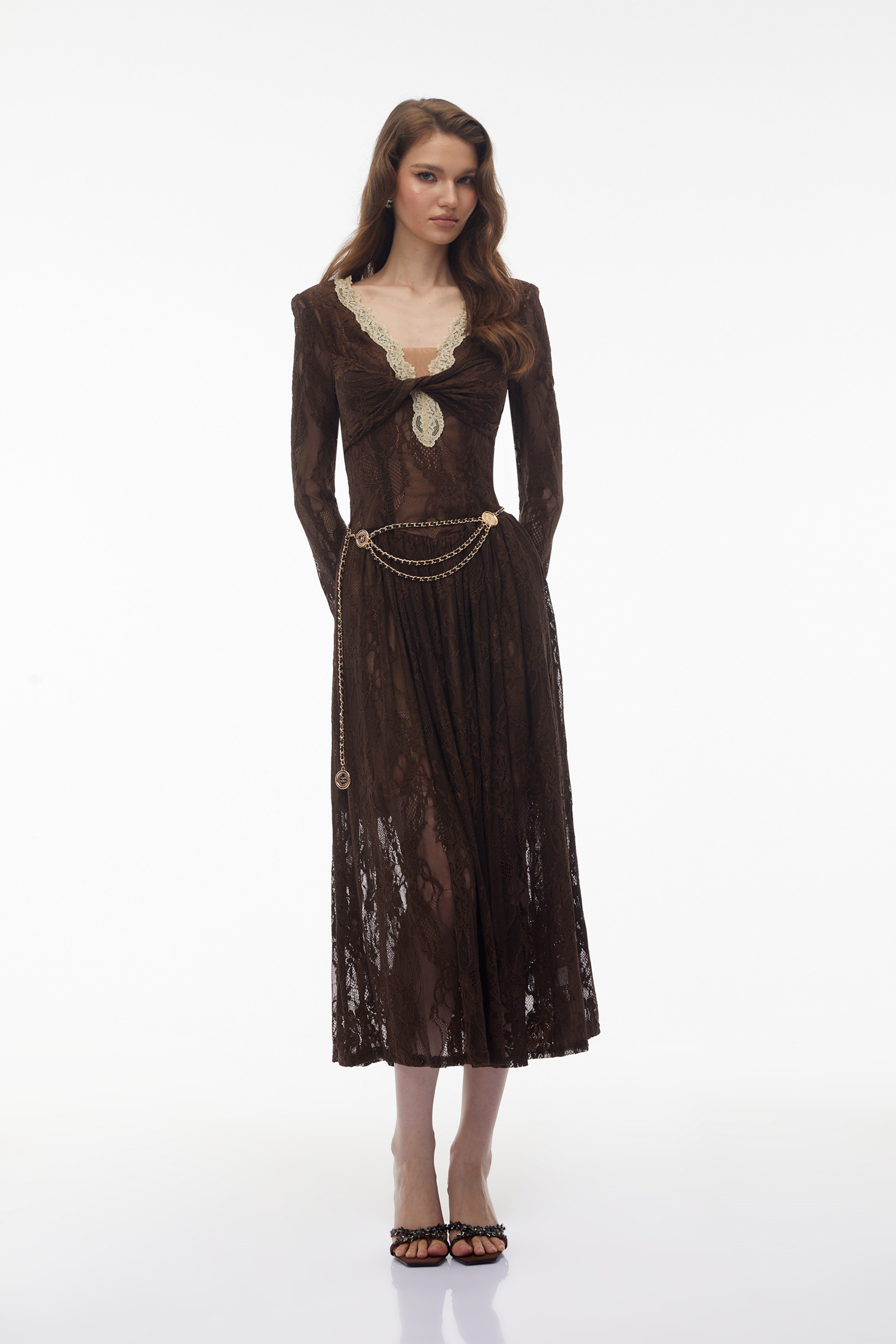 فستان ميدي من ديون براون بتصميم ملتوي من الدانتيل المزين بالزهور