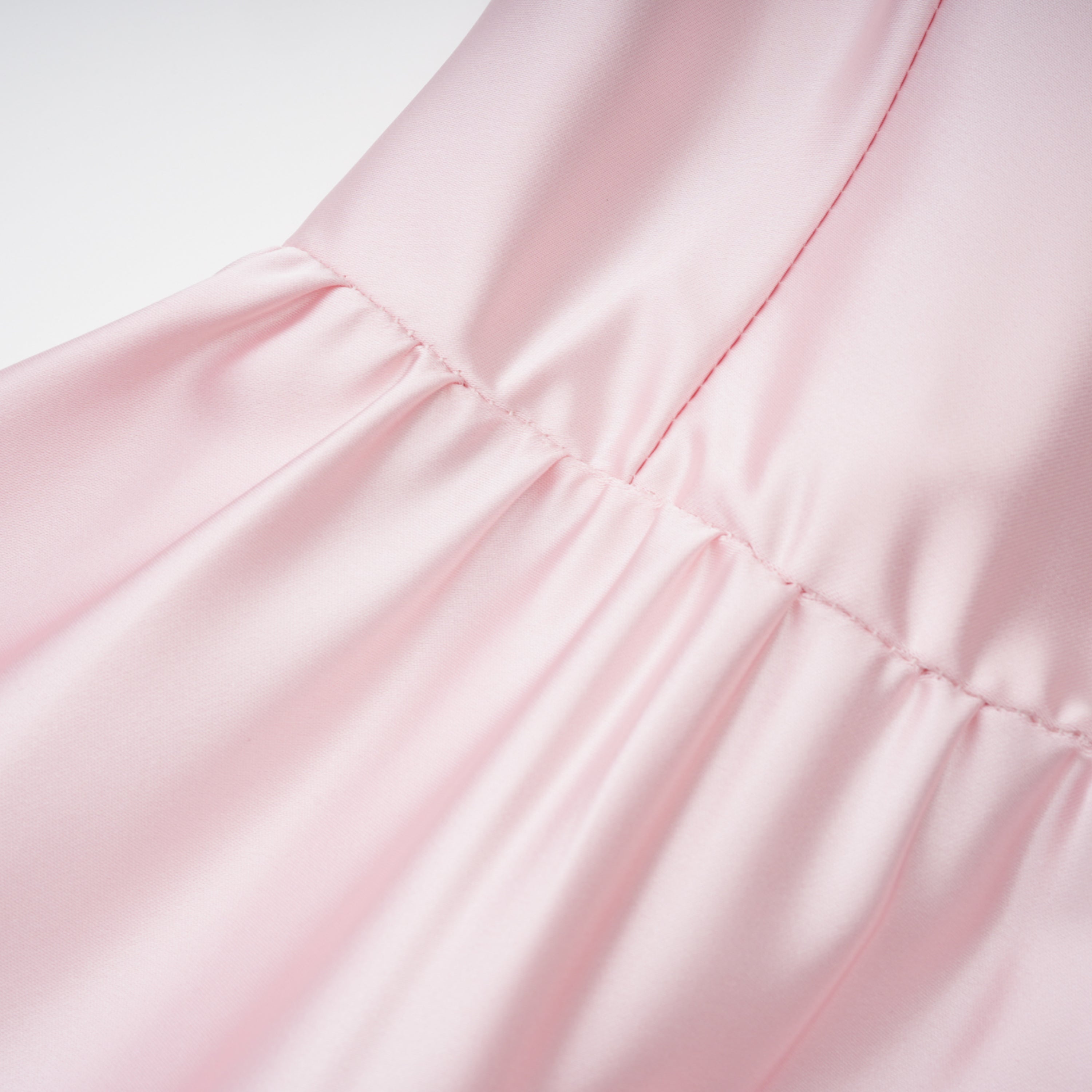 Fadila Pink – Set aus halbtransparenter Bluse und Kleid