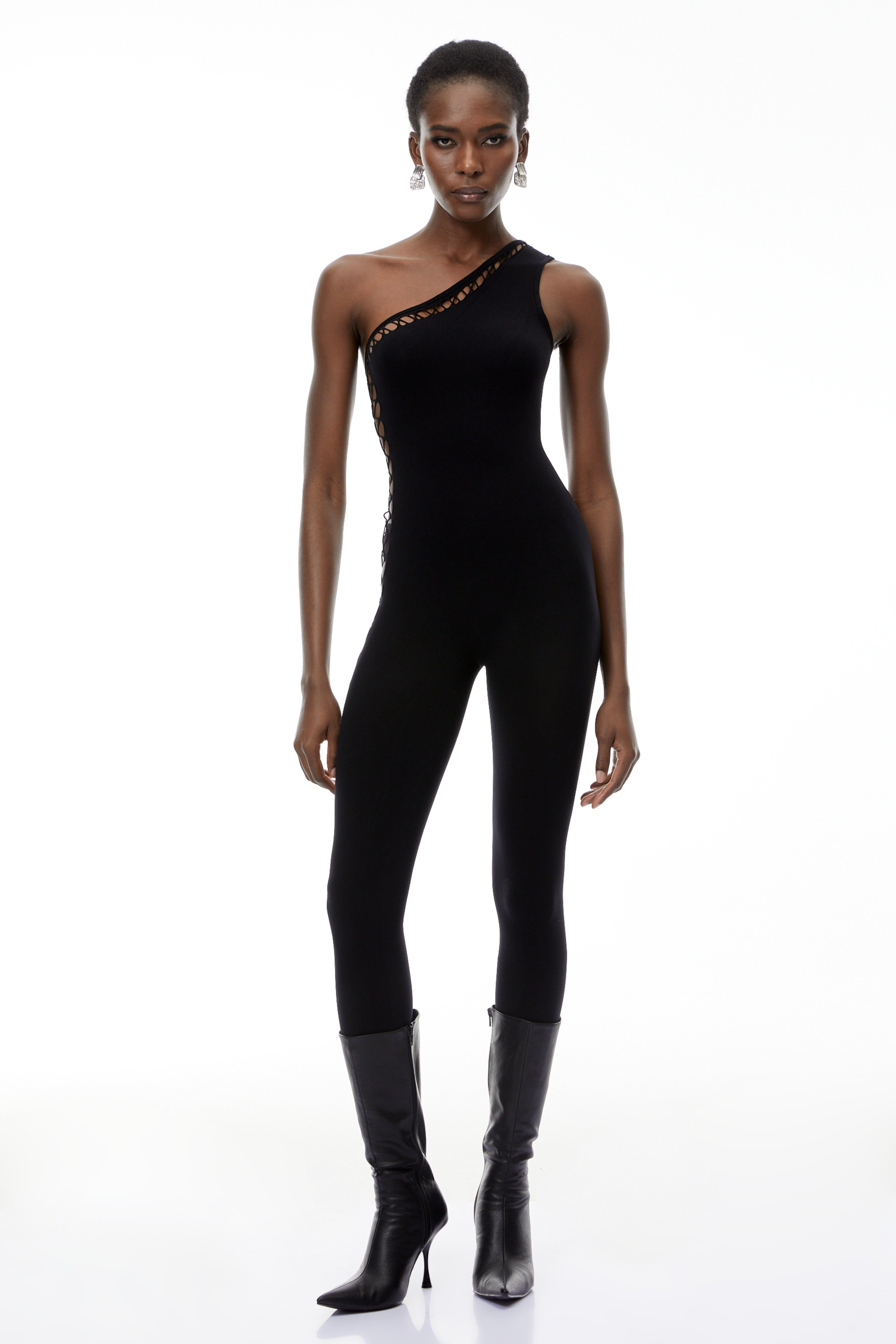 Faustina – Schwarzer Ein-Schulter-Jumpsuit mit Cut-outs