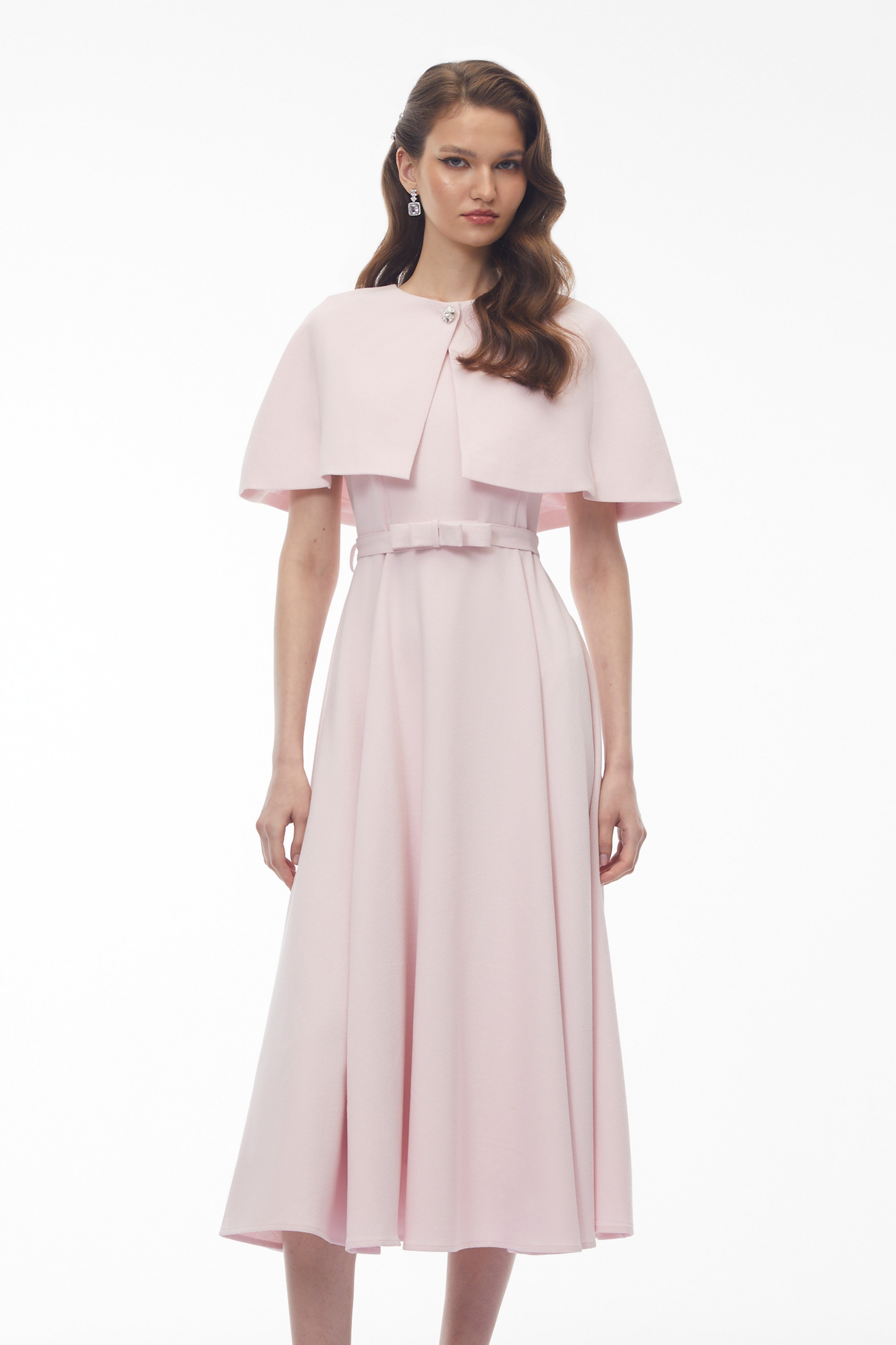 فستان ميدي بكتف مكشوف بلون وردي من فيليسمينا