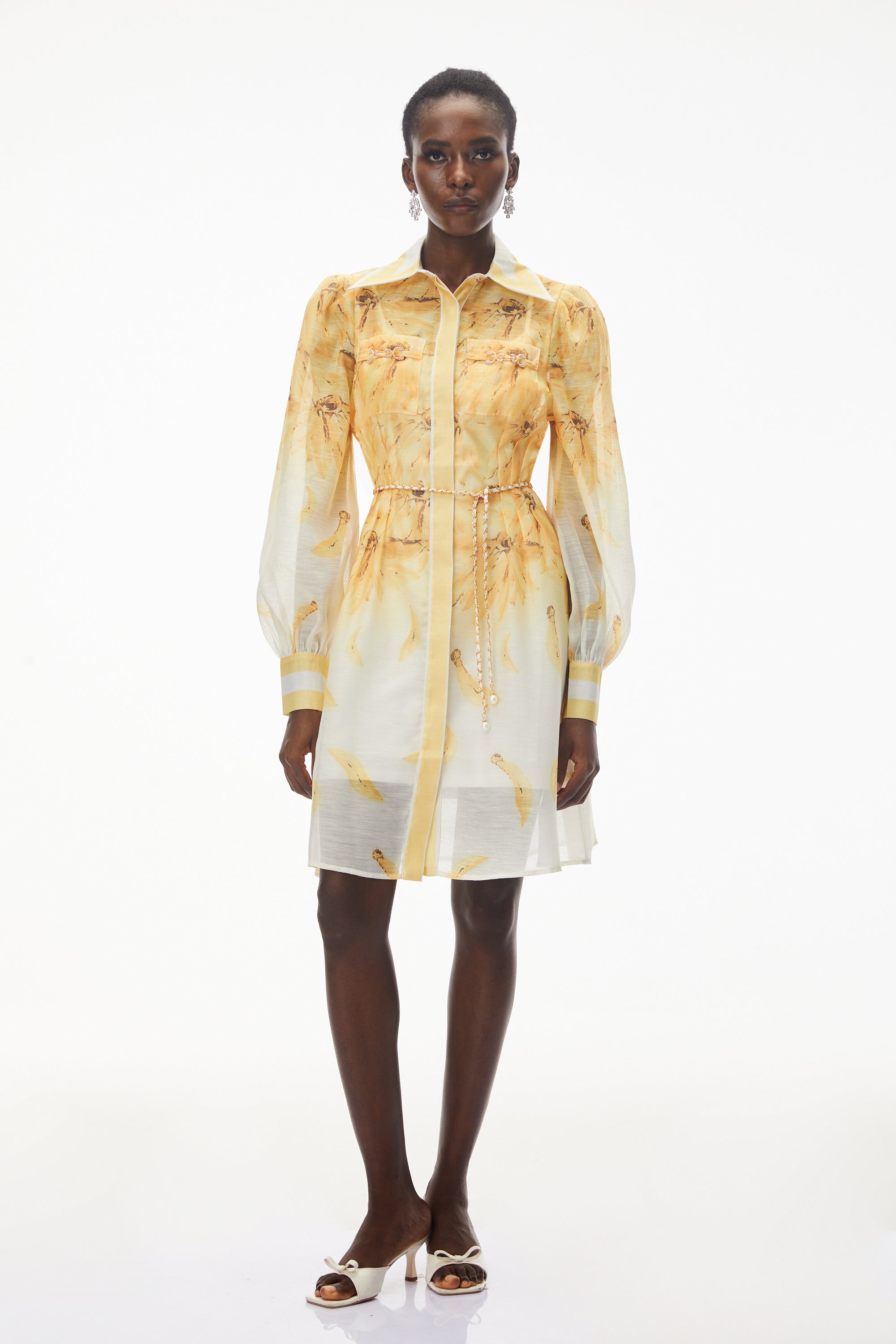 فستان قصير مزين بتدرج لوني أصفر من Filomena