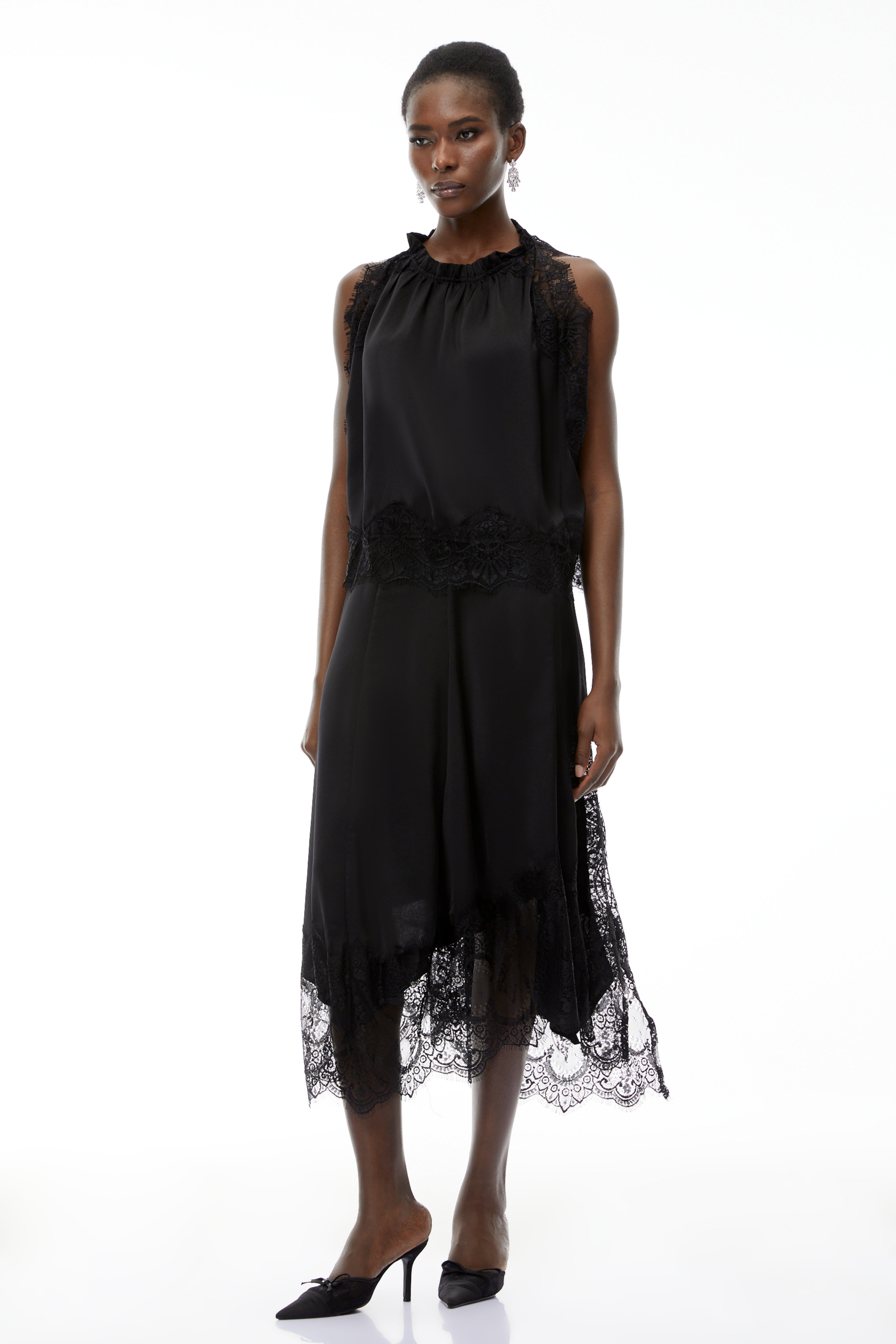 Florence Set aus schwarzem Spitzenoberteil und Rock