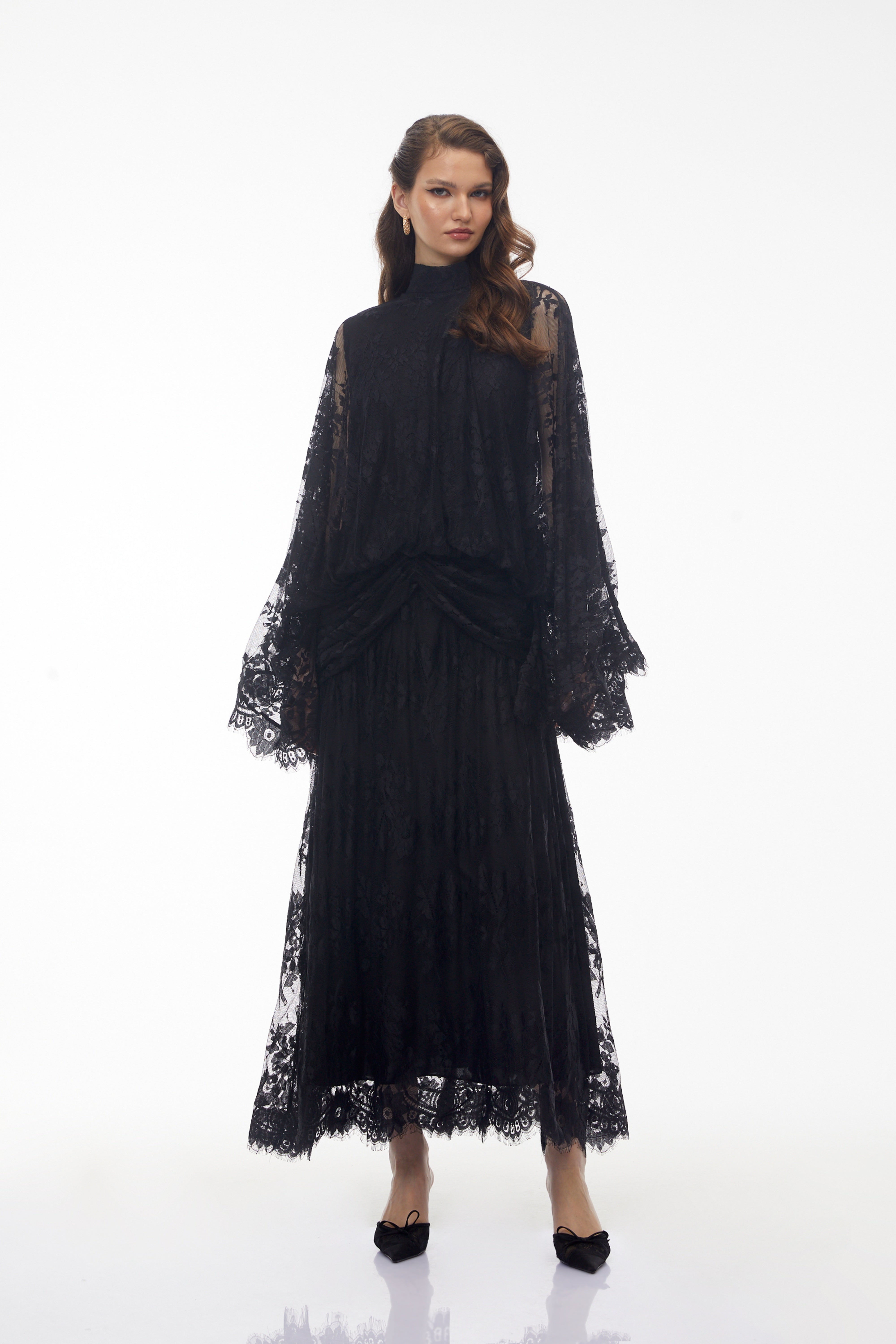 Robe longue drapée en dentelle Franziska Black