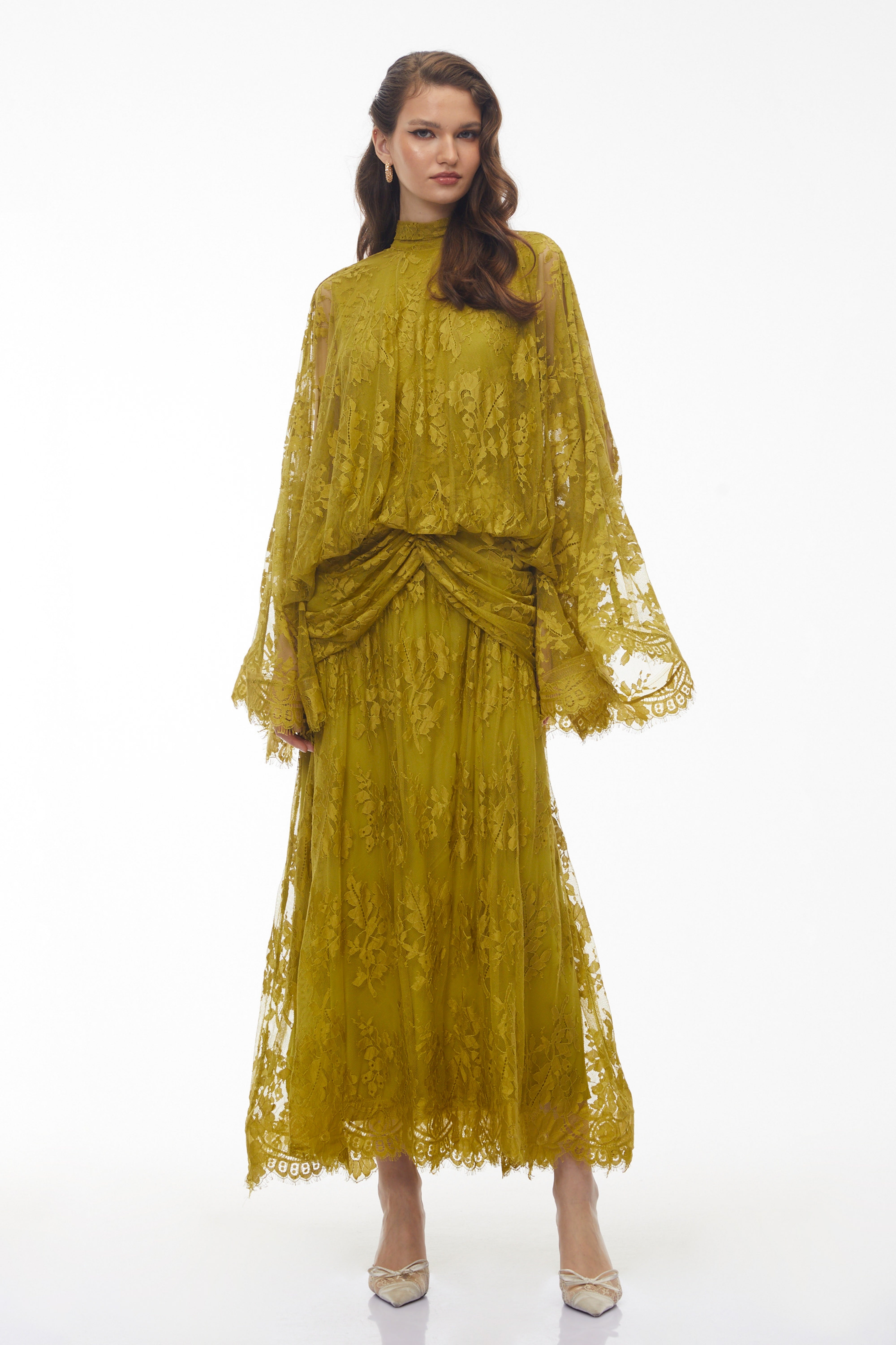 Robe longue drapée en dentelle jaune Franziska