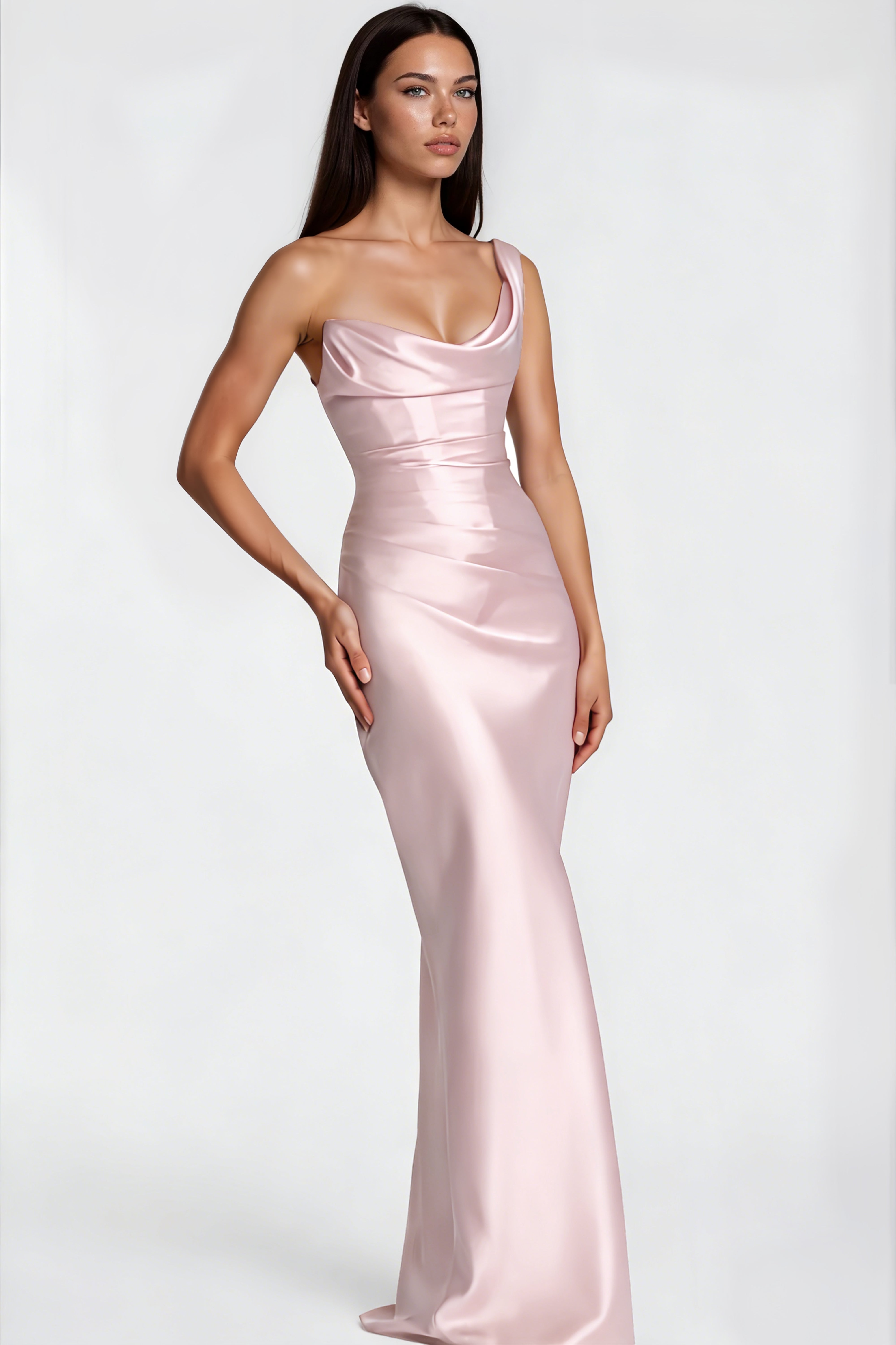 Hannah – Rosa Ein-Schulter-Maxikleid aus Satin