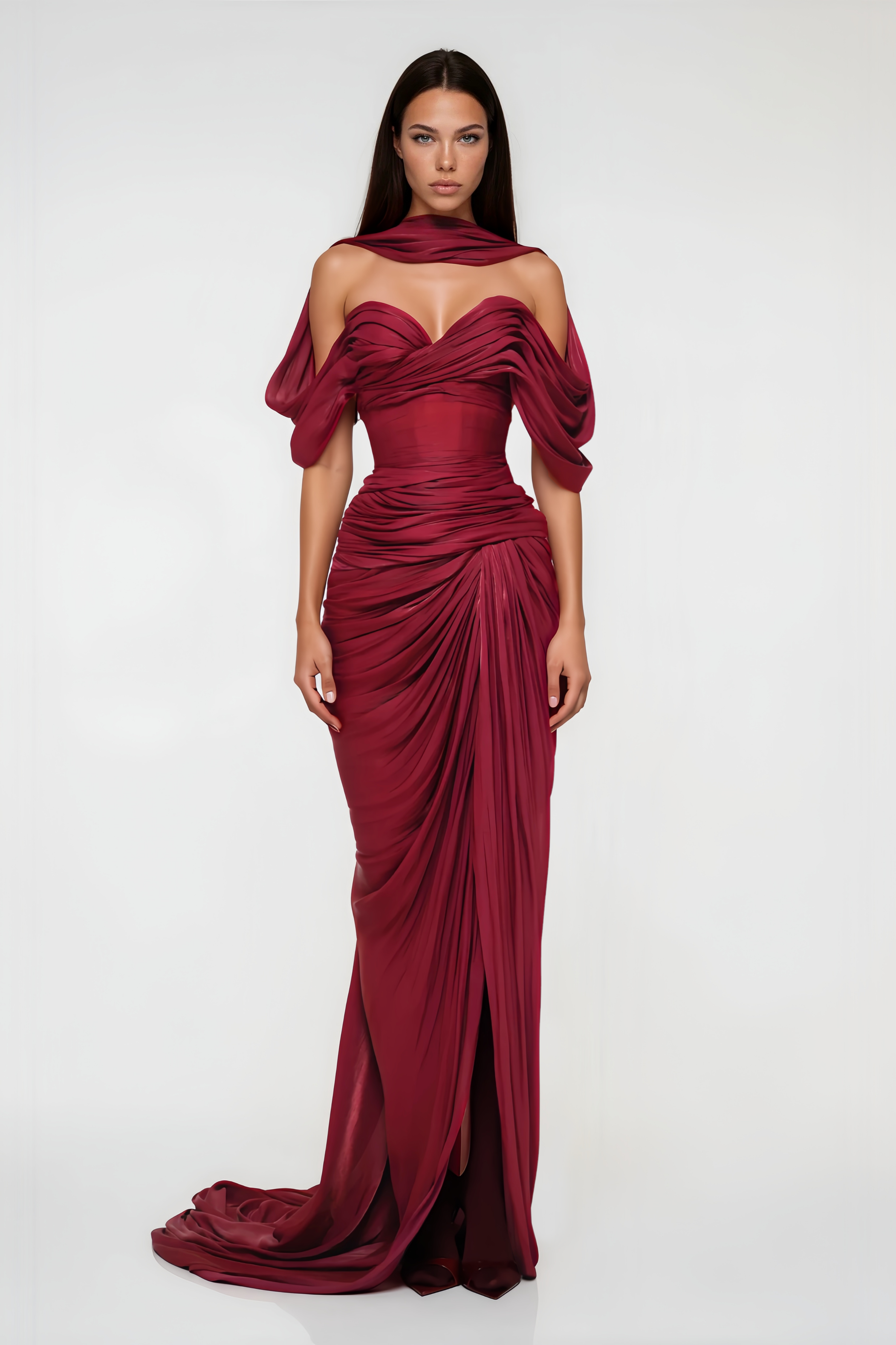 Robe longue bordeaux à épaules dénudées, avec un corsage froncé, des manches drapées et un foulard assorti
