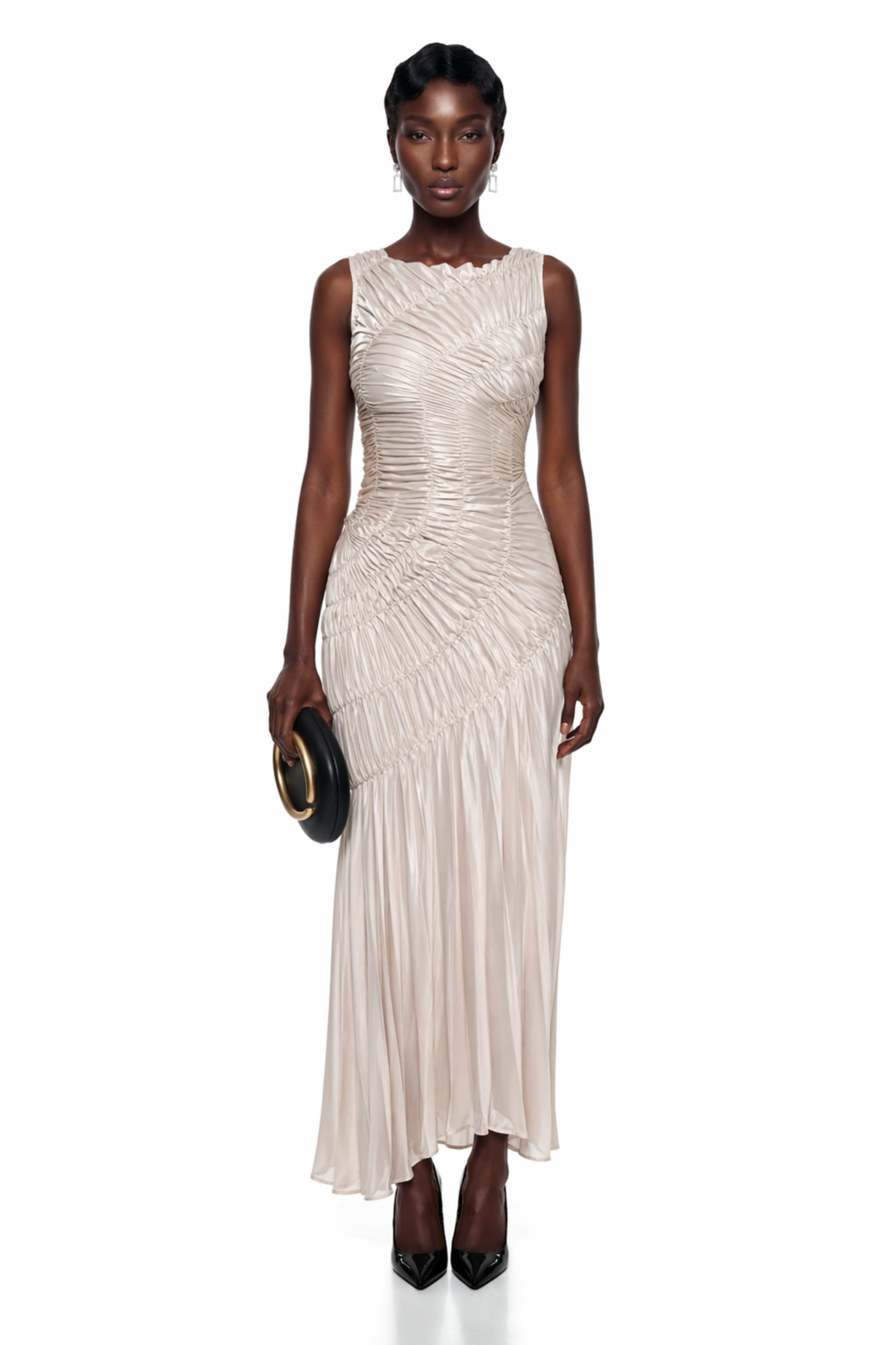 فستان ماكسي غير متماثل من هيستيا بشامبانيا ومزين بكشكشة