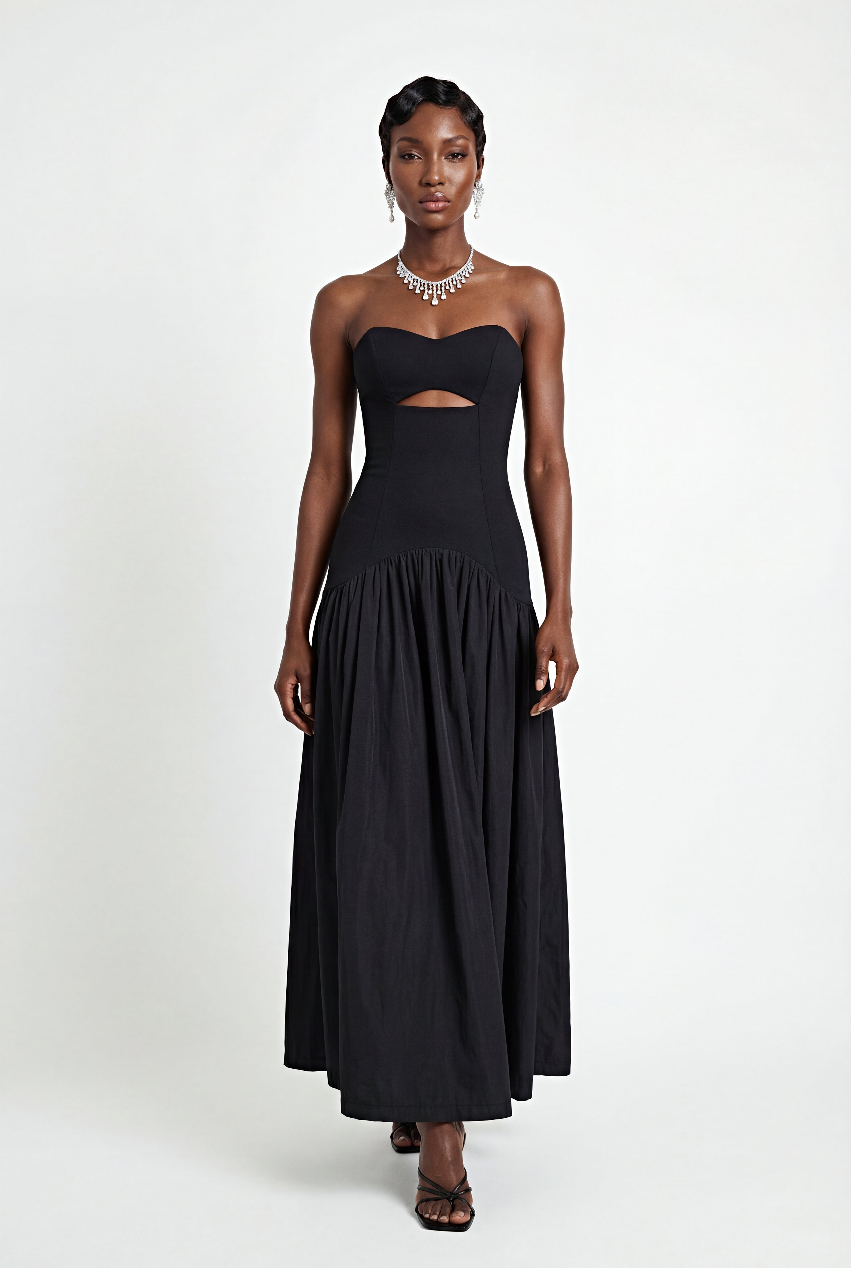 Robe longue froncée à épaules dénudées Hypatia Black