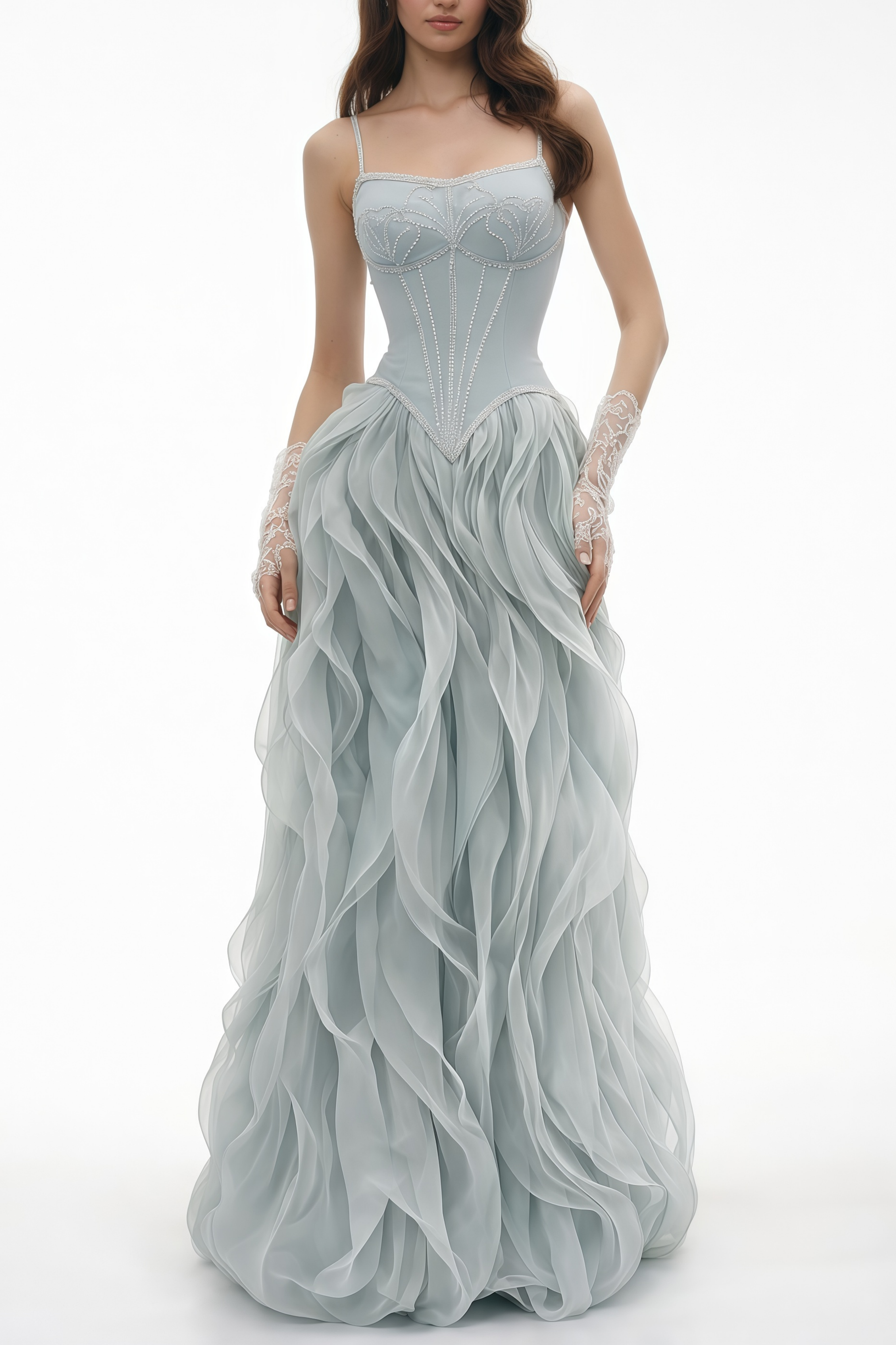 Ianthe – Maxikleid aus Tüll mit Rüschen in Staubblau