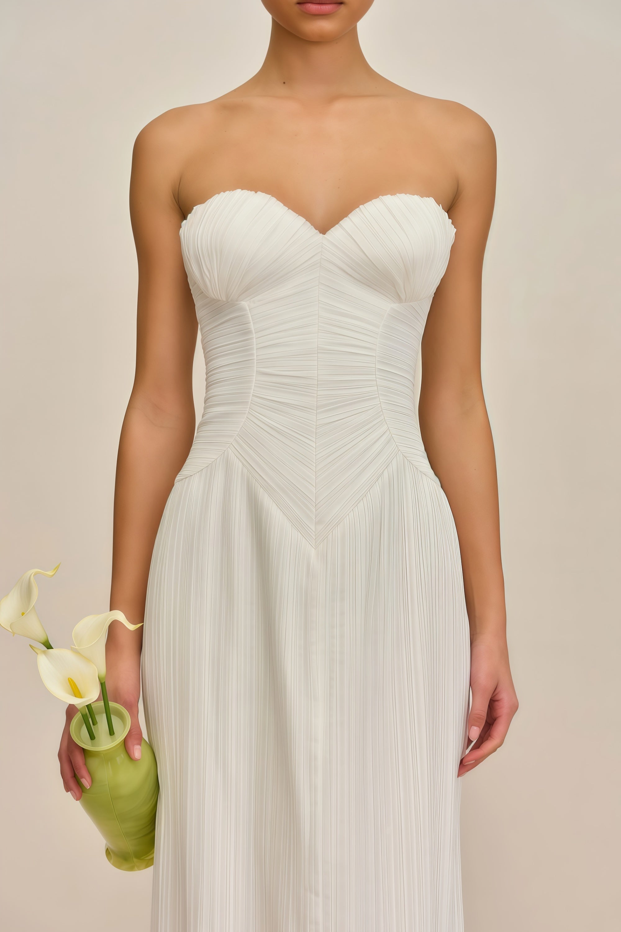 فستان ميريام ماكسي أسود مفتوح الظهر مع فيونكة