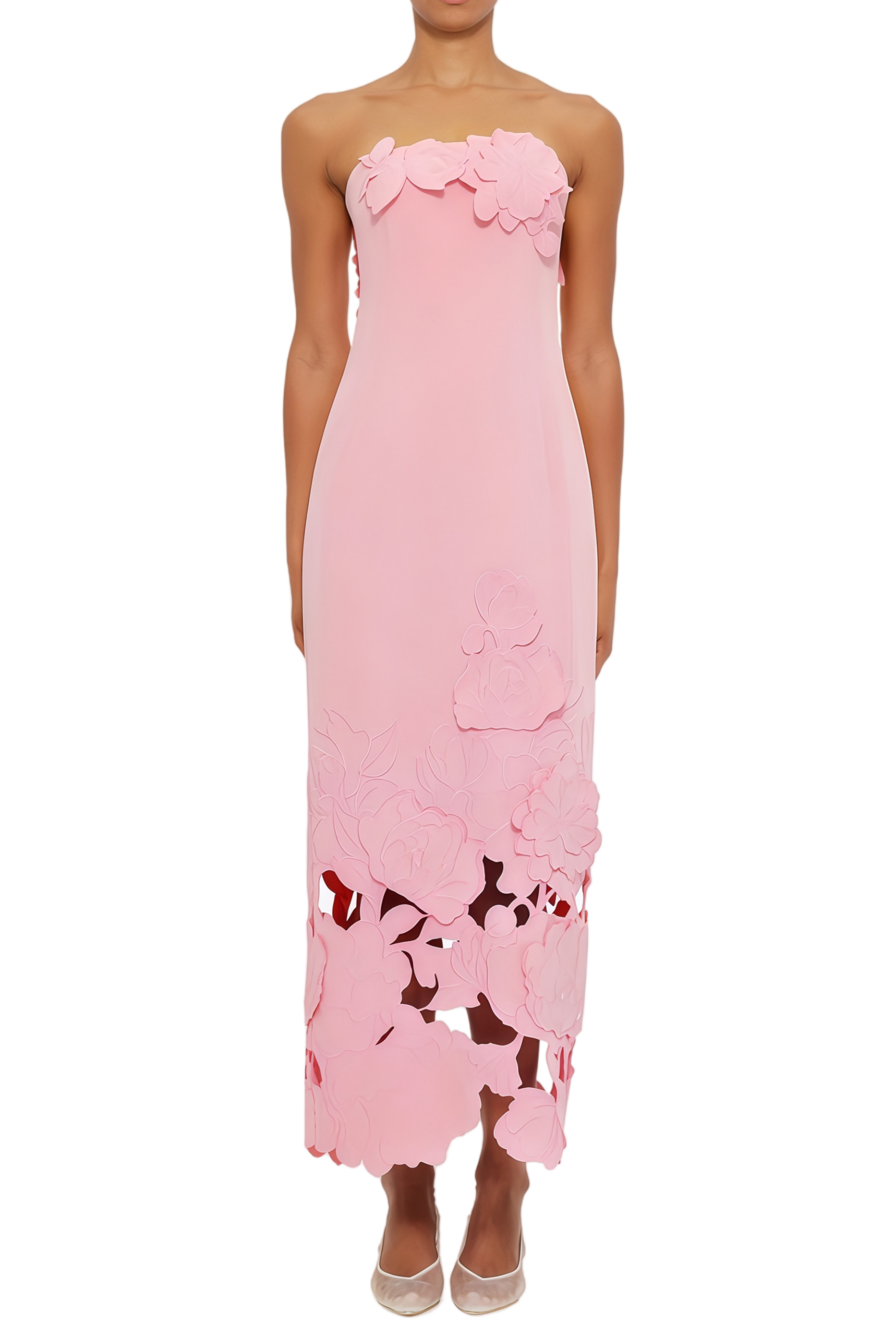 فستان ماكسي طويل بدون أكمام مطرز بالزهور باللون الوردي الفاتح