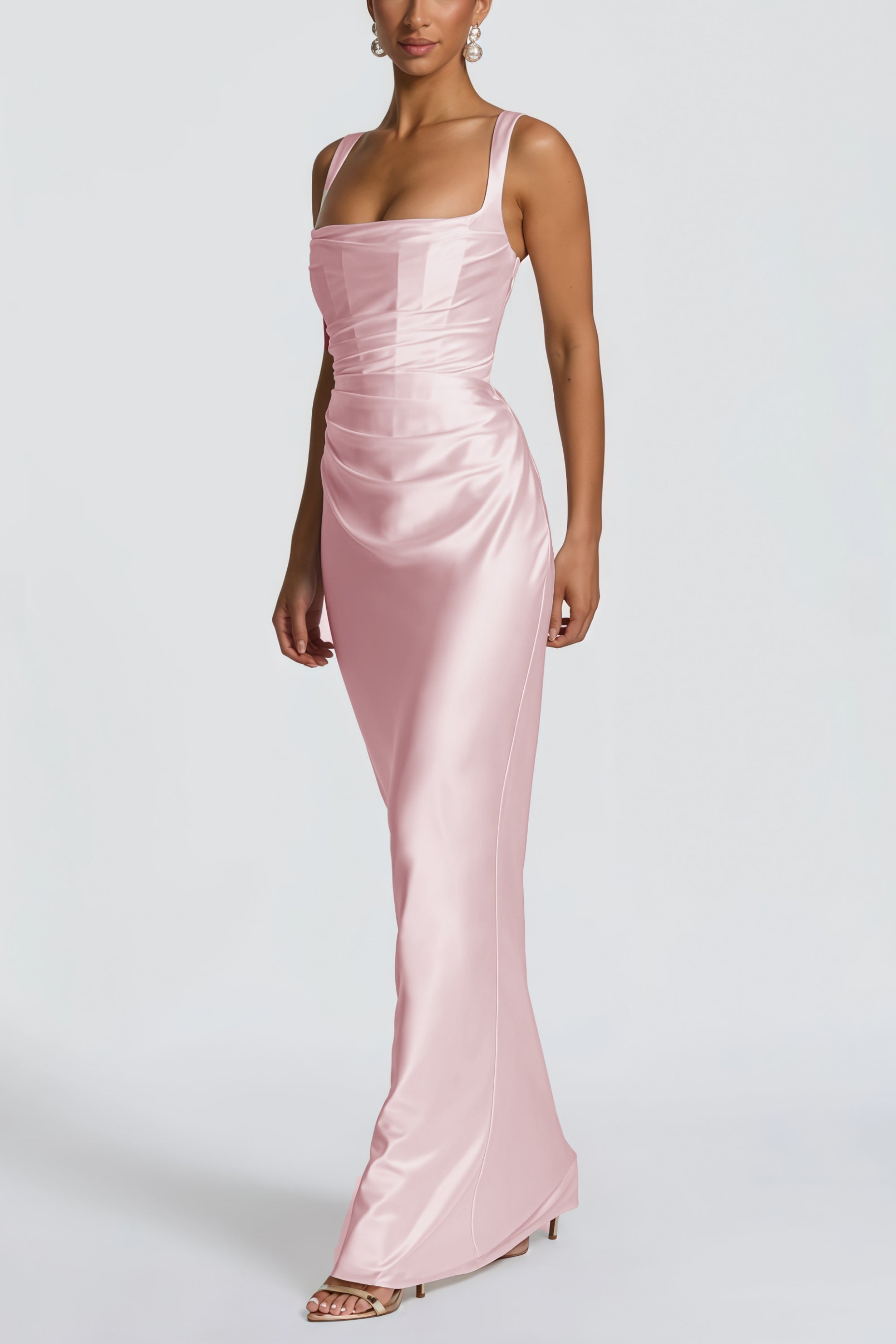 Inmaculada – Maxikleid aus rosa Satin mit Rüschen