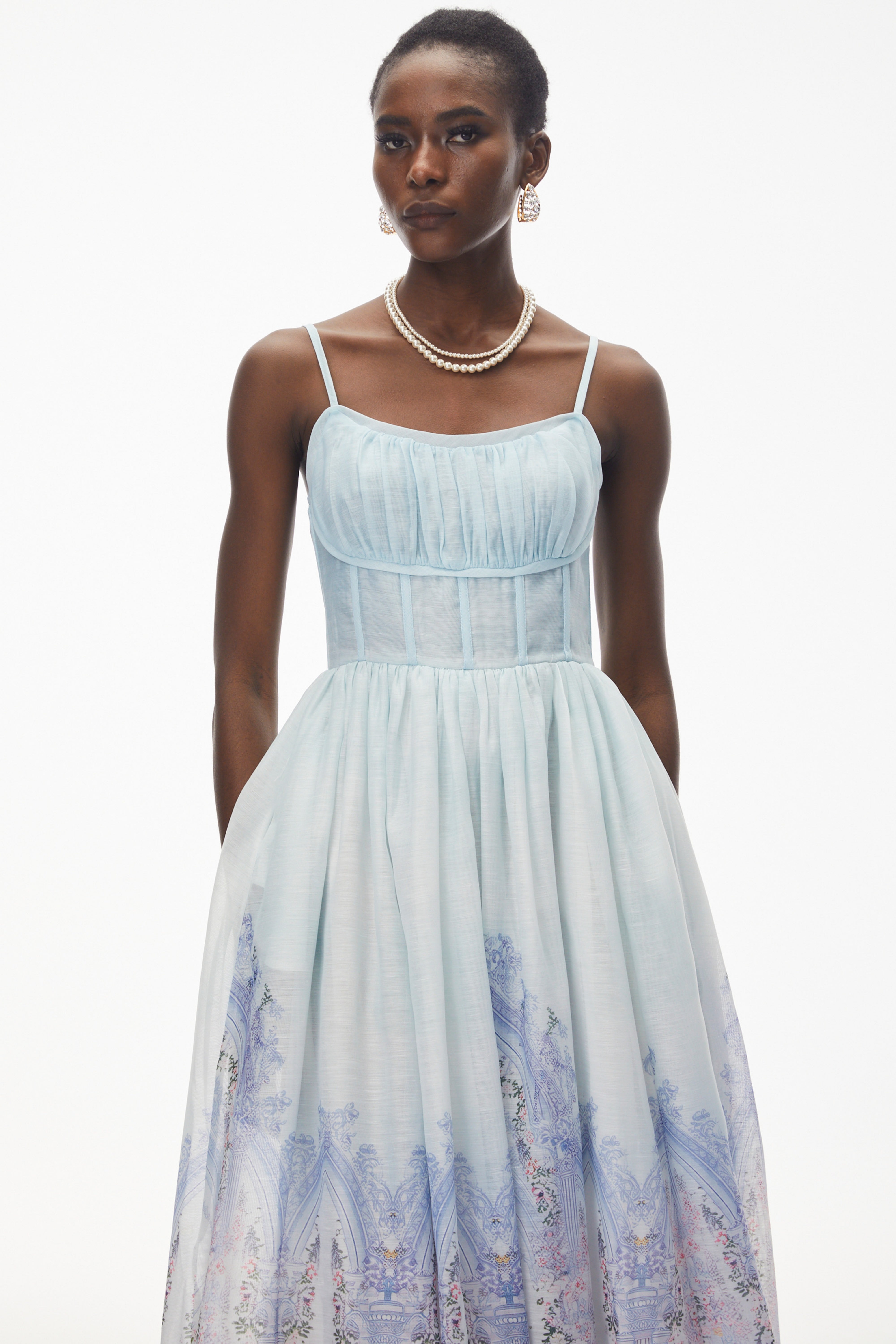 Iris Blue – Ärmelloses Midi-Kleid mit Rüschen