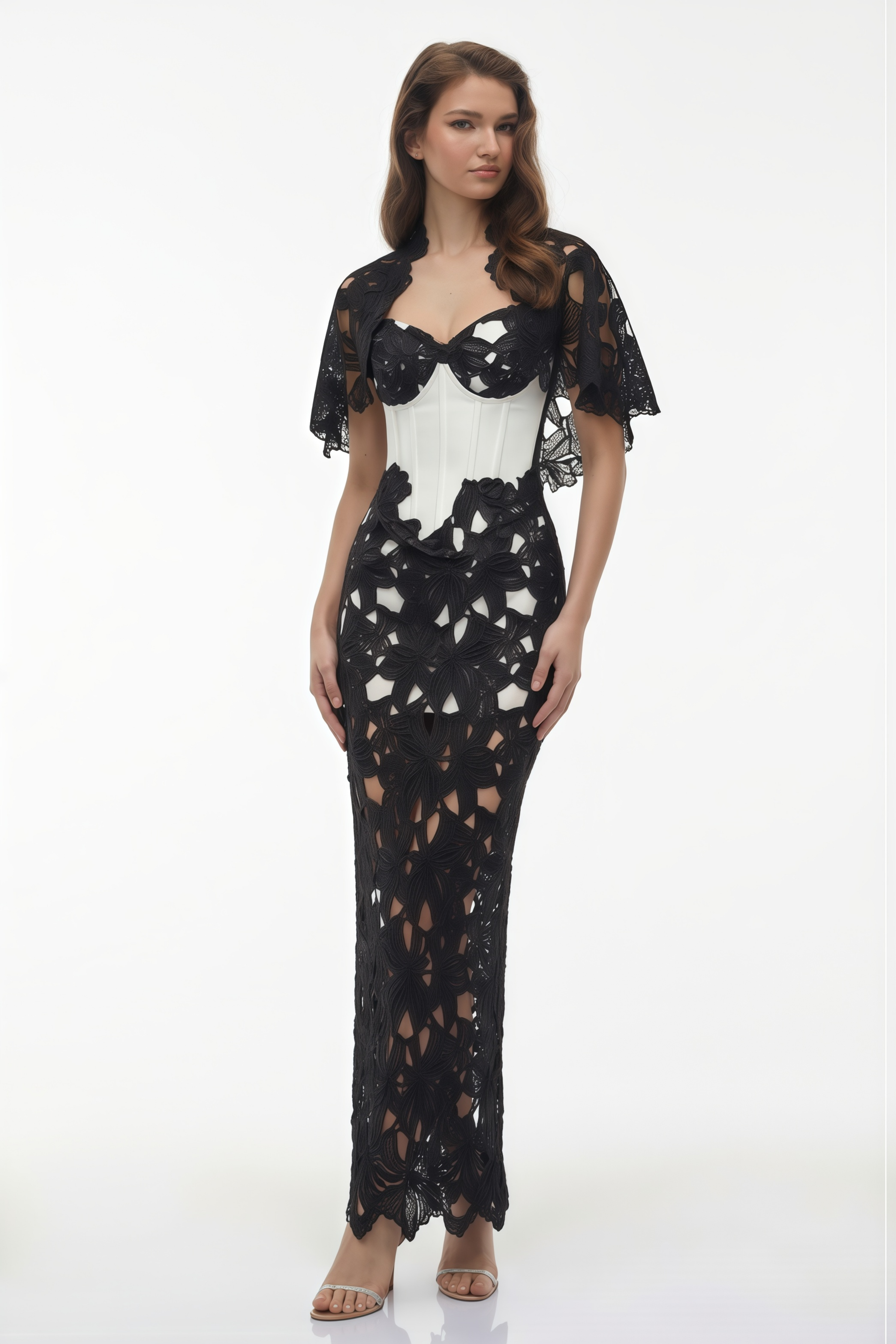 Kamila – Schwarzes Maxikleid im Color-Block-Look mit Ausschnitten