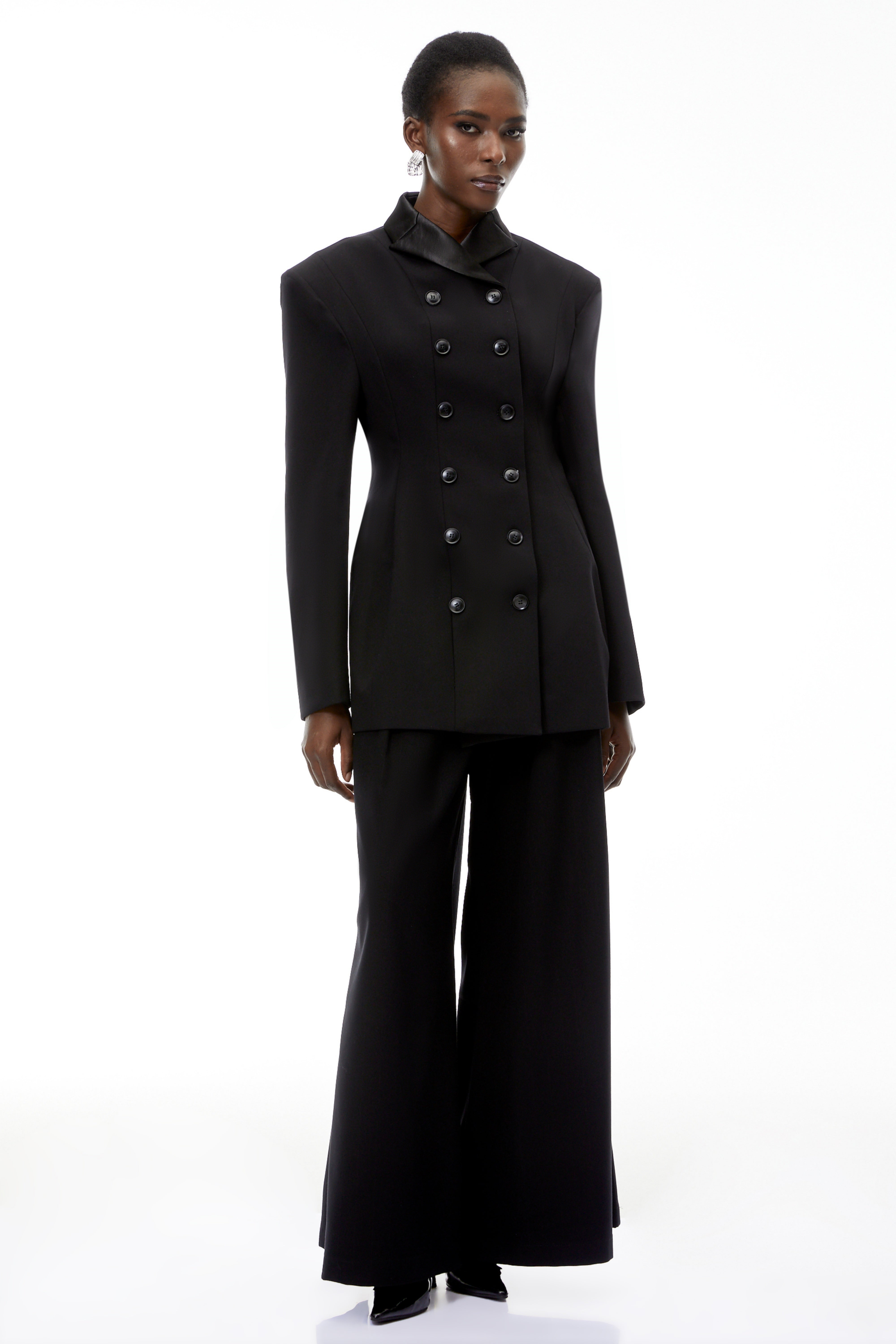 Leander Schwarzer, lang geschnittener Zweireiher-Blazer