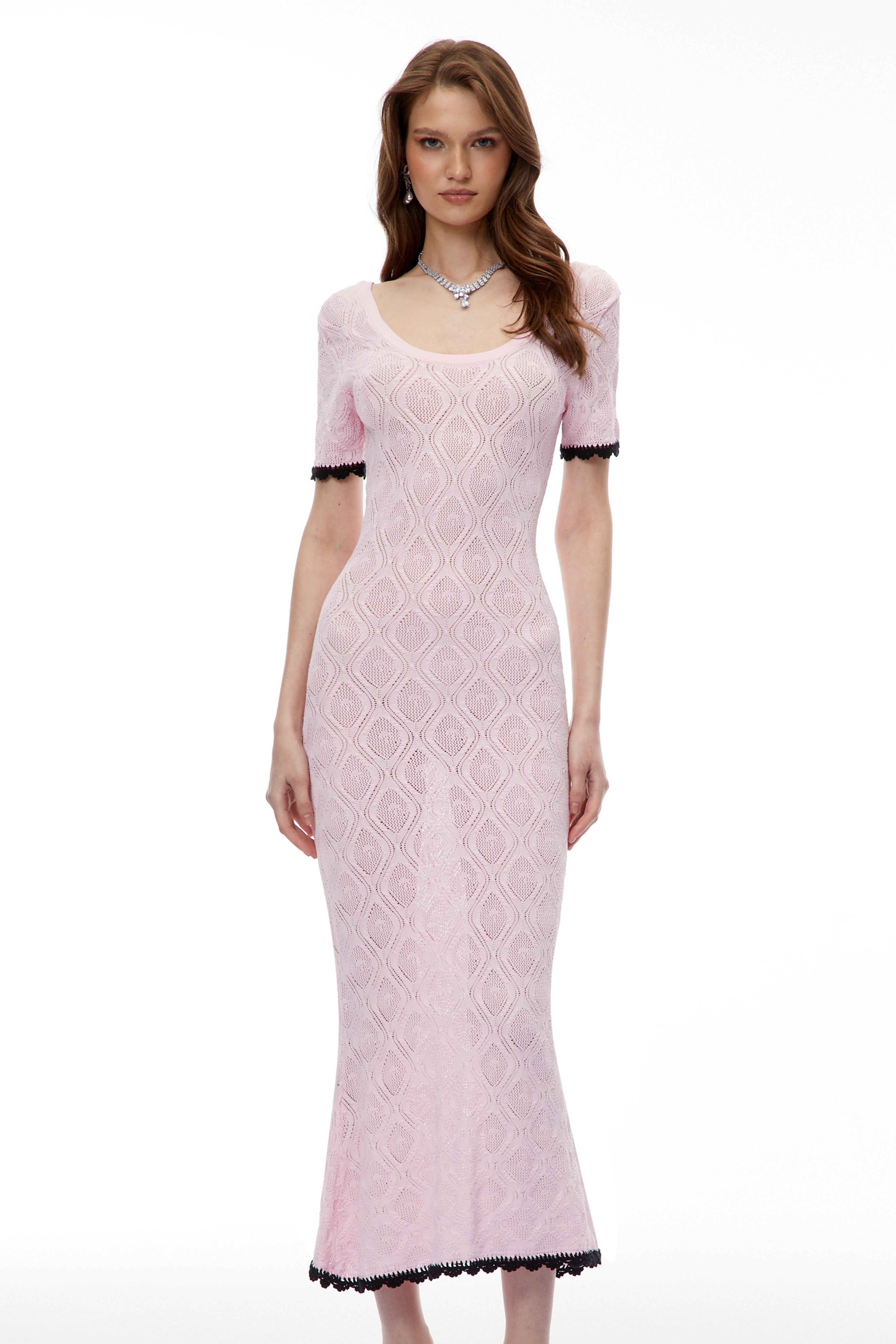 Midi-Kleid aus strukturiertem Strick in Rosa von Leucothea