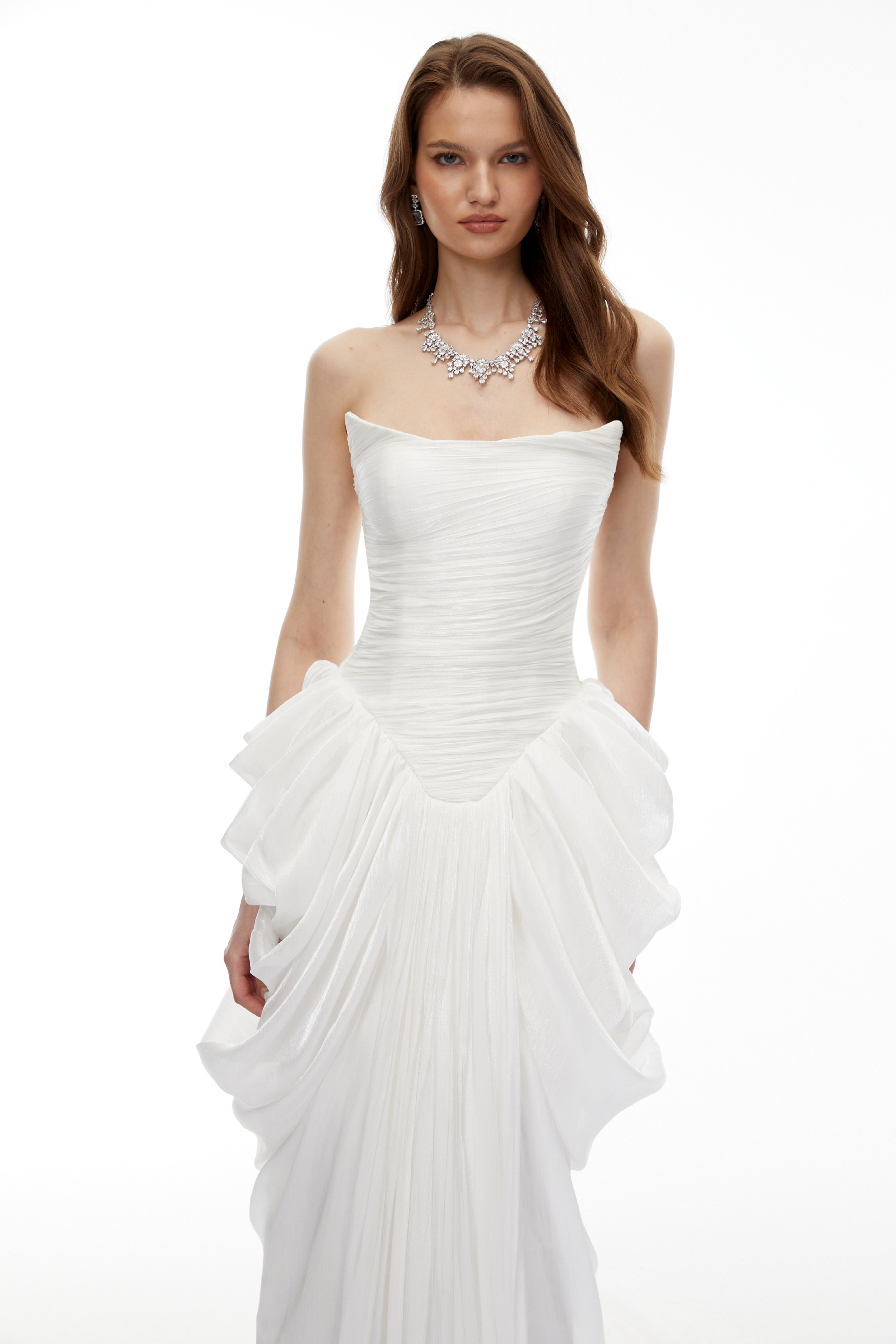 Robe longue moulante à volants, couleur blanc lys