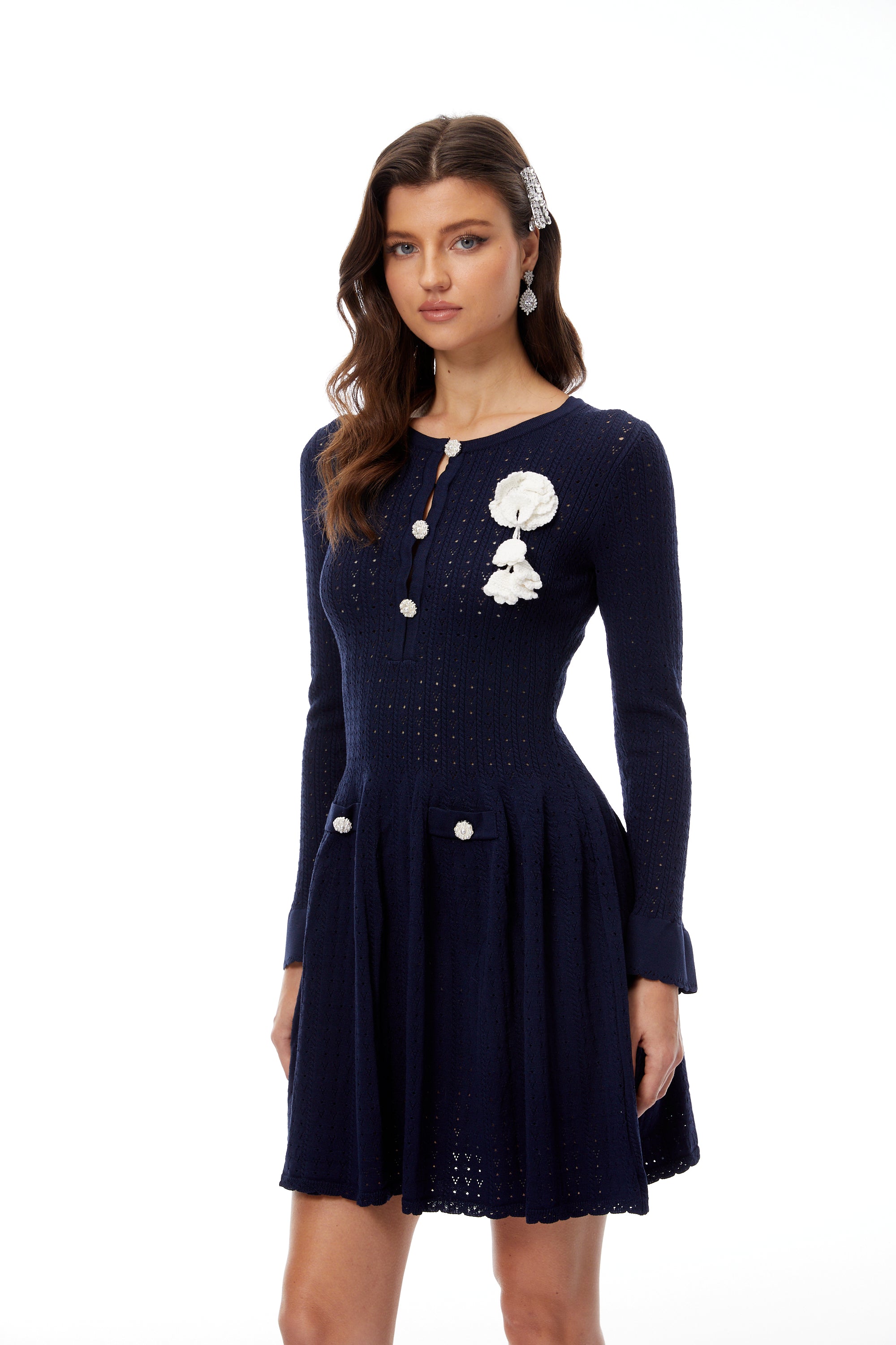 Roxane – Marineblaues Strickkleid mit Cut-outs