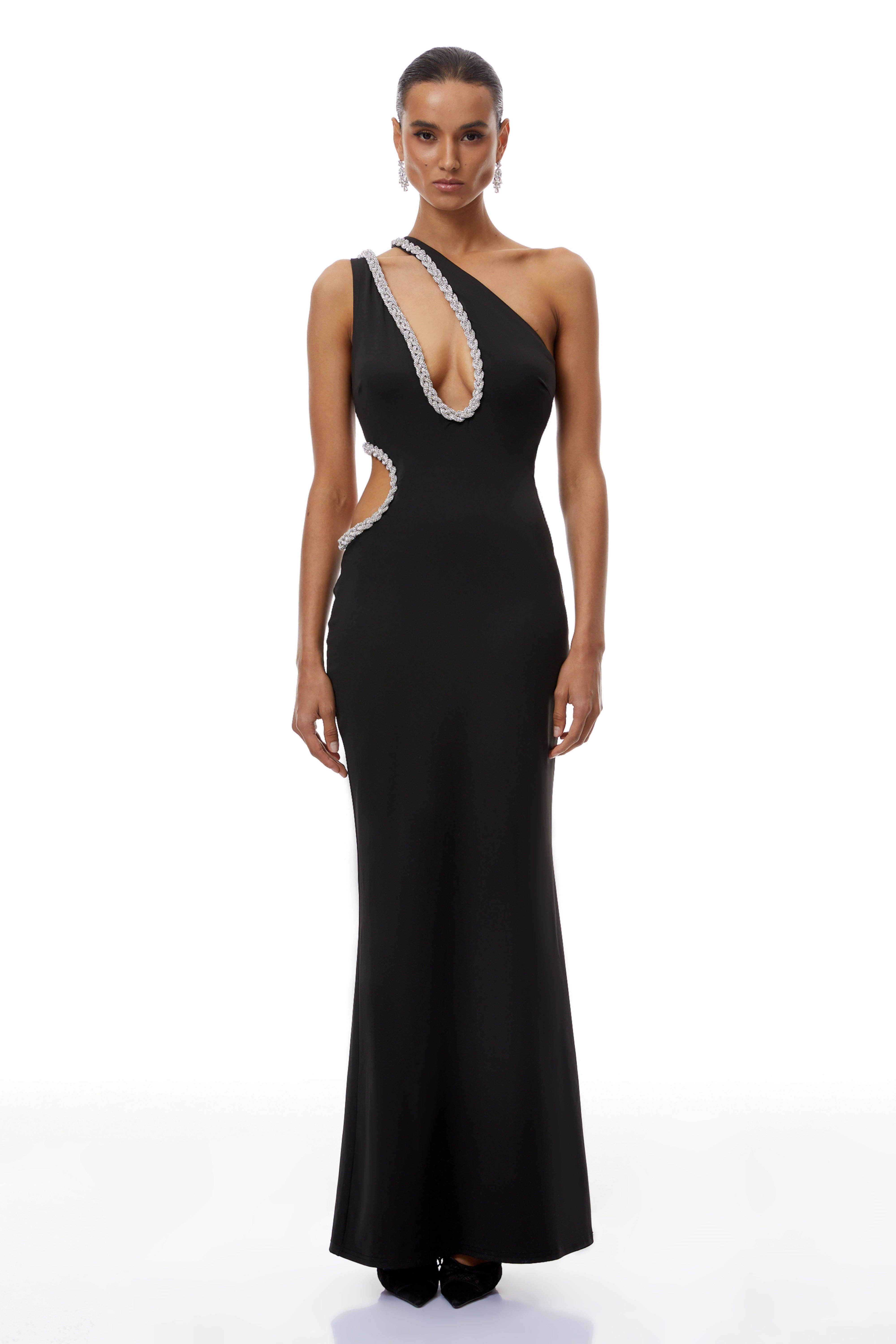 فستان ماكسي أسود بتفاصيل على شكل سلسلة من مارغو