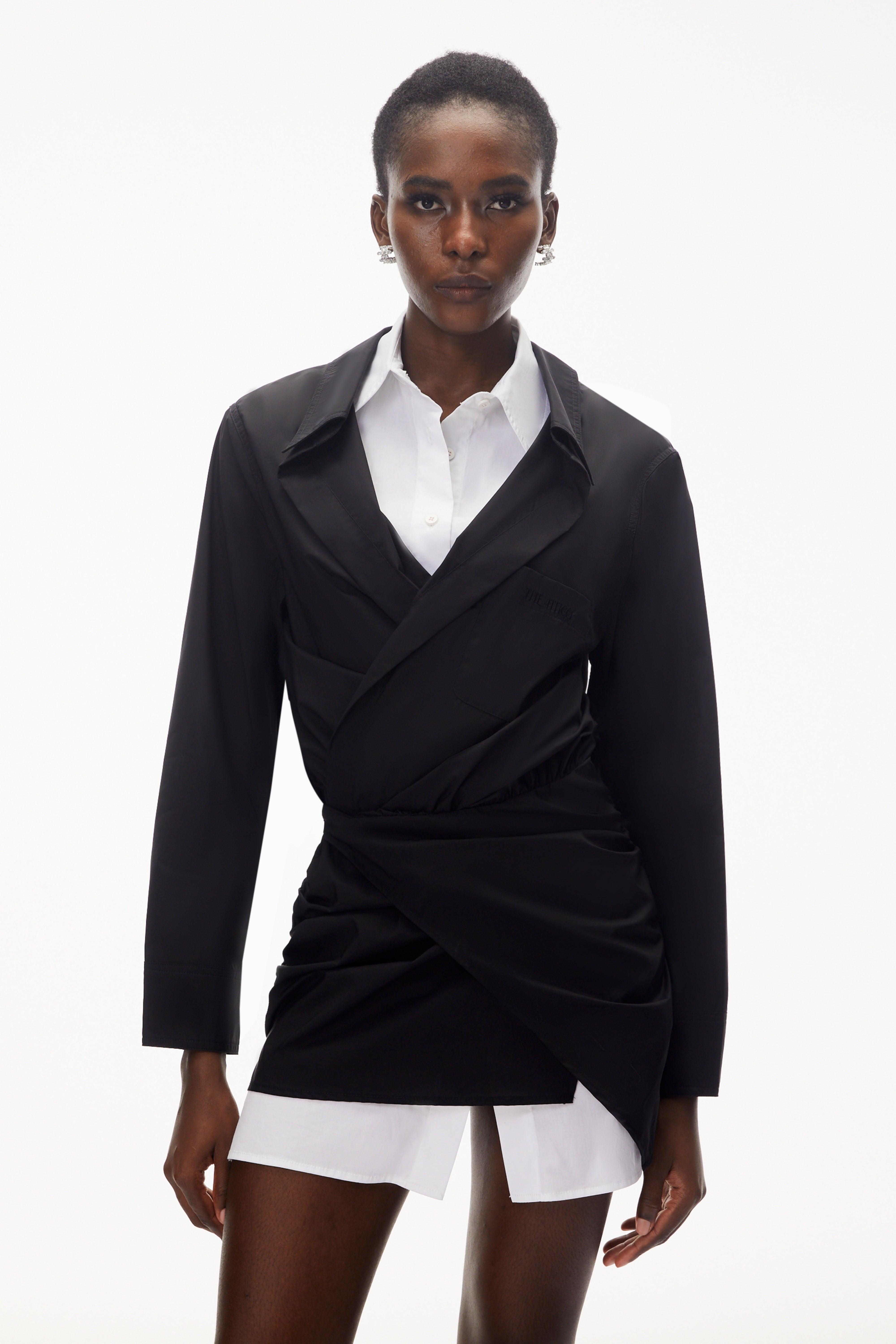 فستان قميص من "ماهتاب" بلون أسود