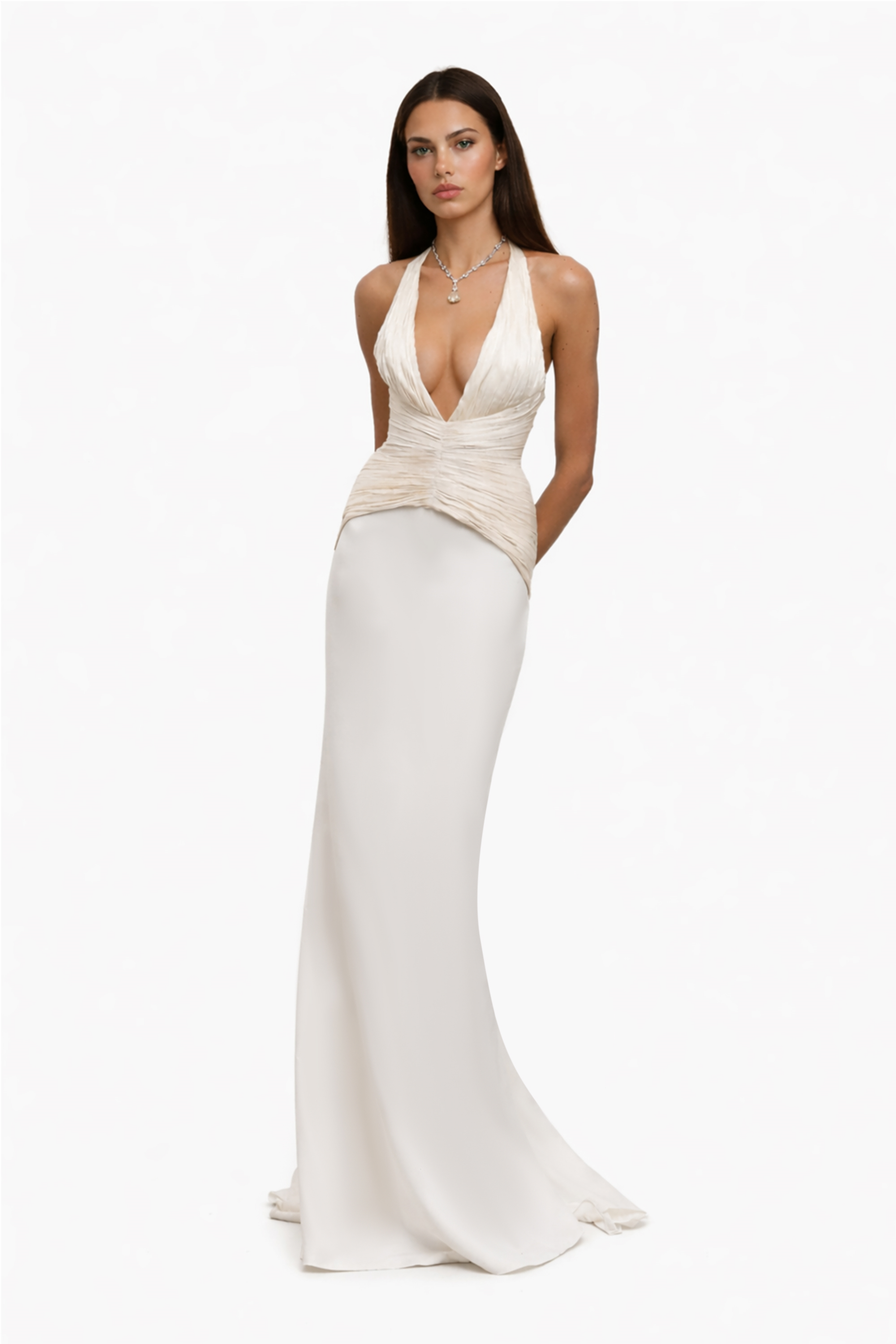 Maren – Set aus elfenbeinfarbenem Top mit Neckholder und Rüschen sowie Rock