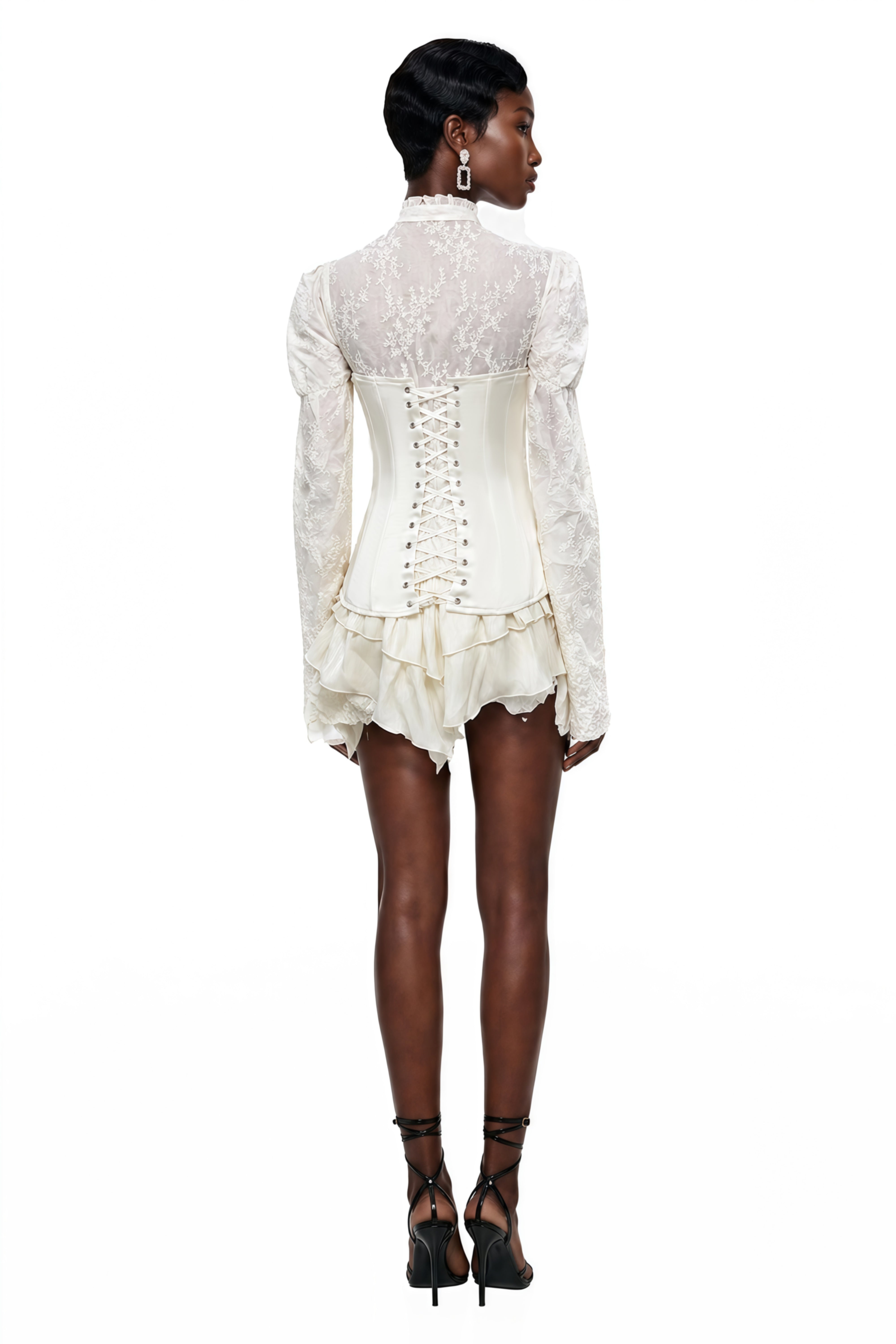 Mini-robe corset Matilde en satin blanc avec empiècements en dentelle