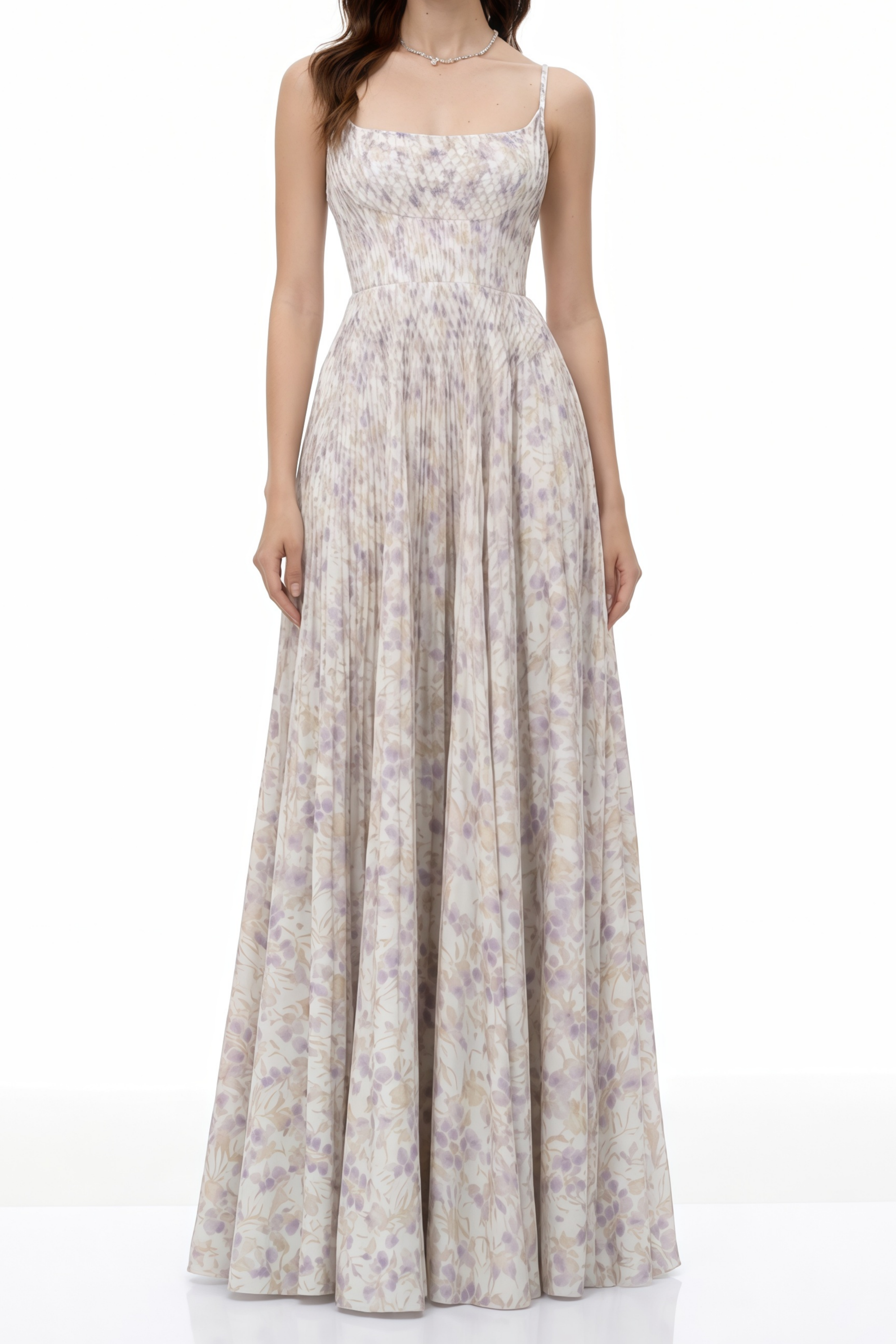 Mckensie Whie Maxikleid mit Blumenmuster und Rüschen