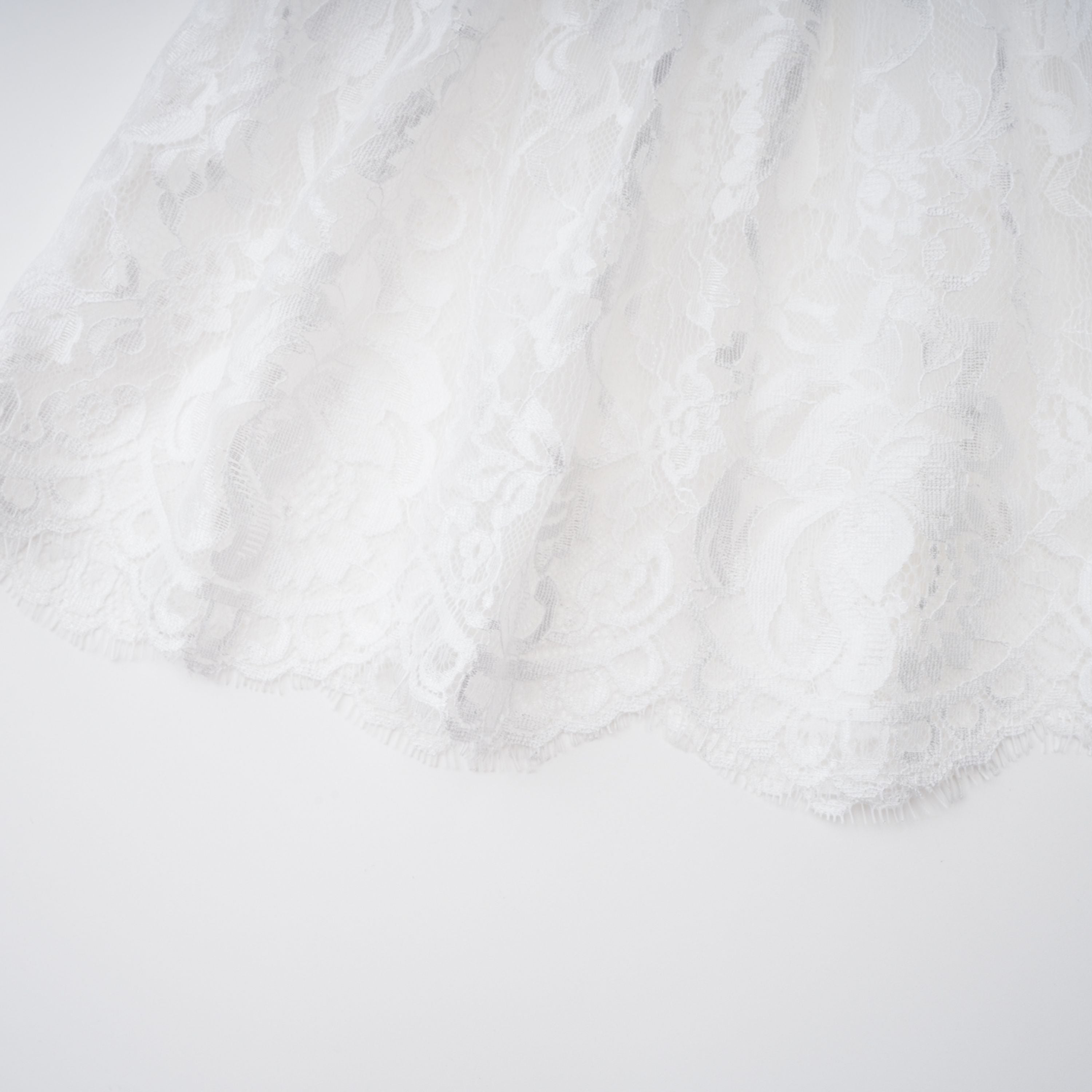 Robe convertible en dentelle blanche Michalina avec jupe amovible