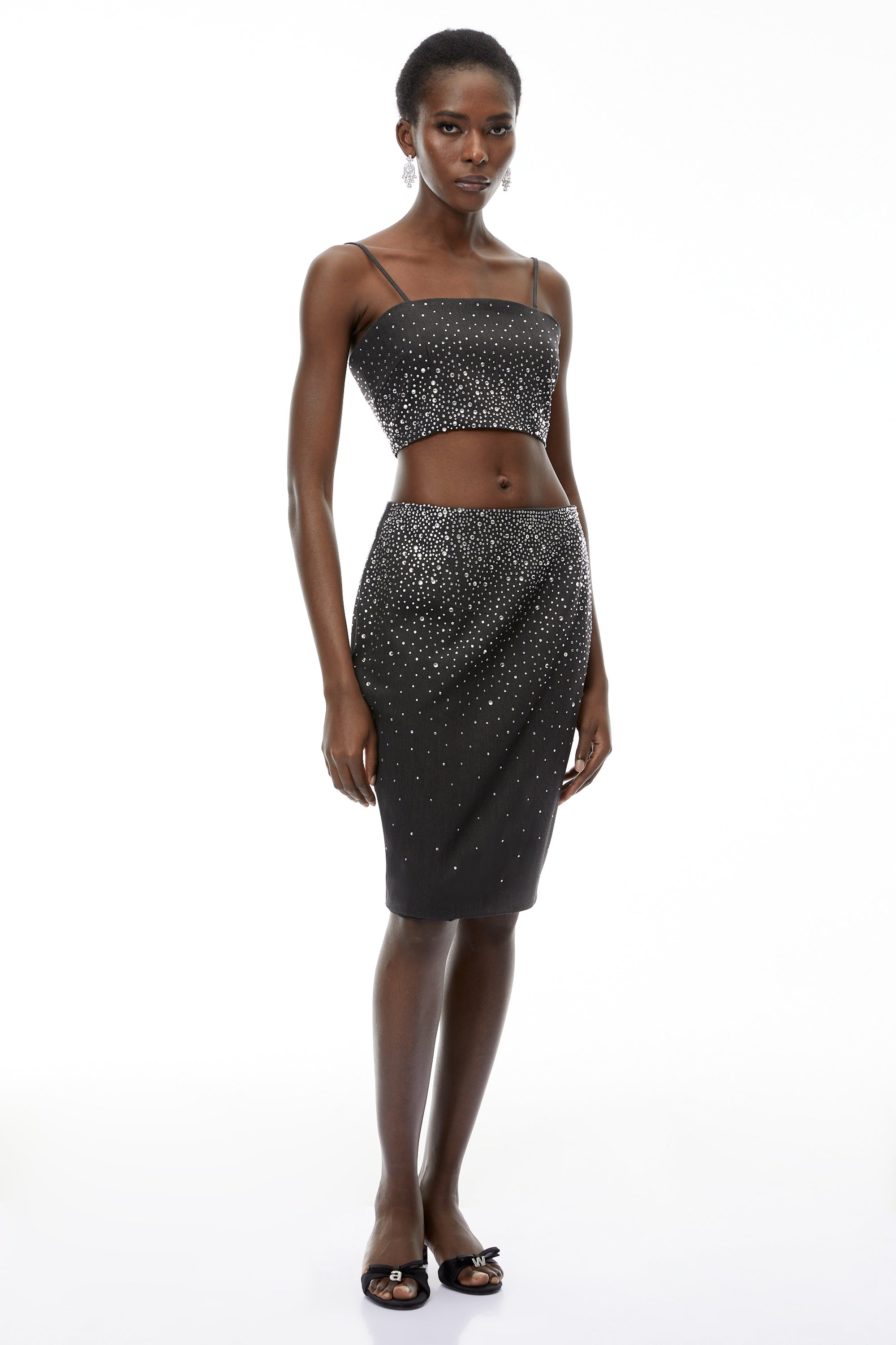 Nicola Grey – Rock mit reichhaltigen Verzierungen