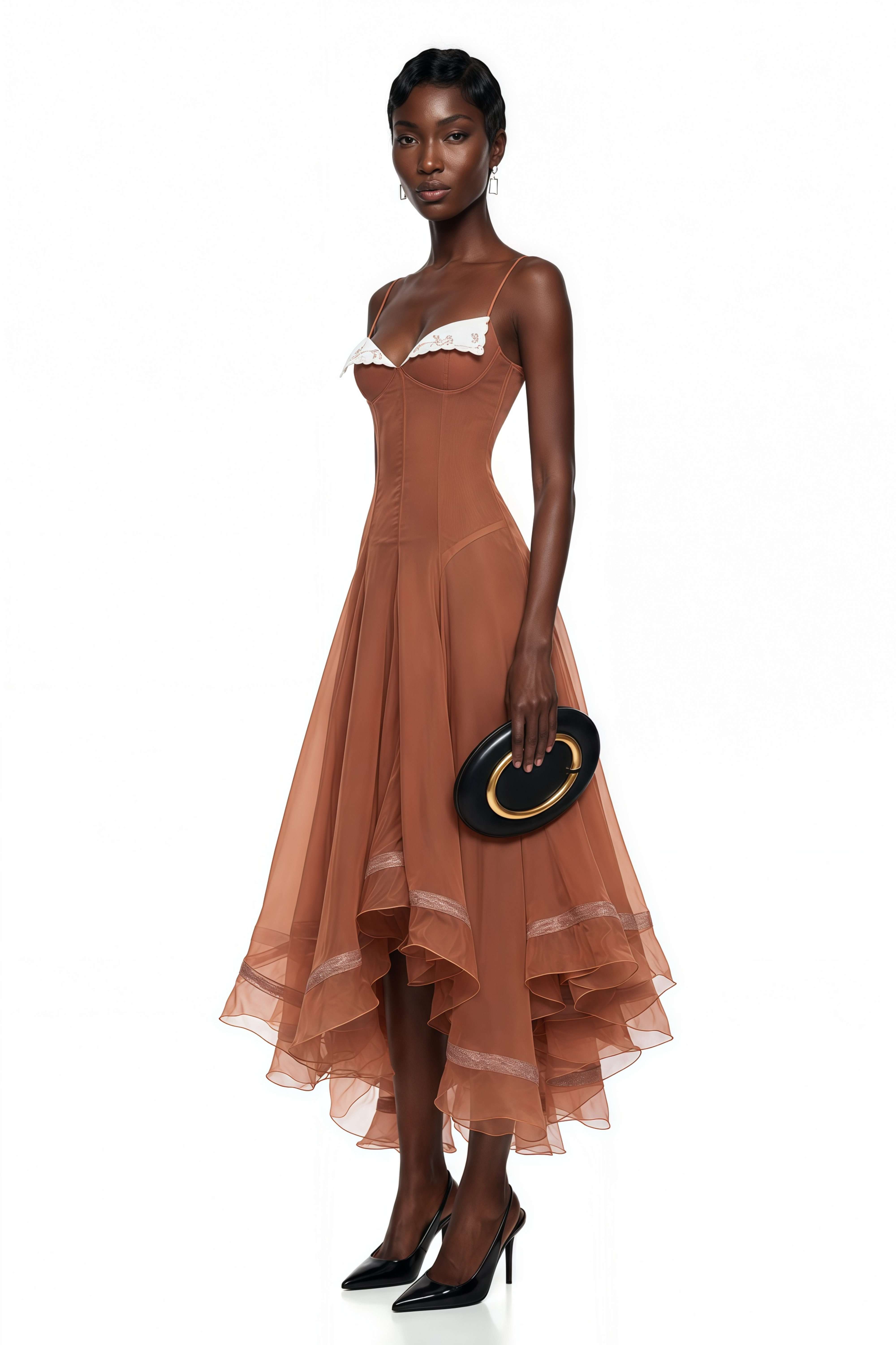 فستان ميدي من الشيفون البني بنمط الكورسيه، مع كؤوس مطرزة وتنورة على شكل منديل ذات طبقات