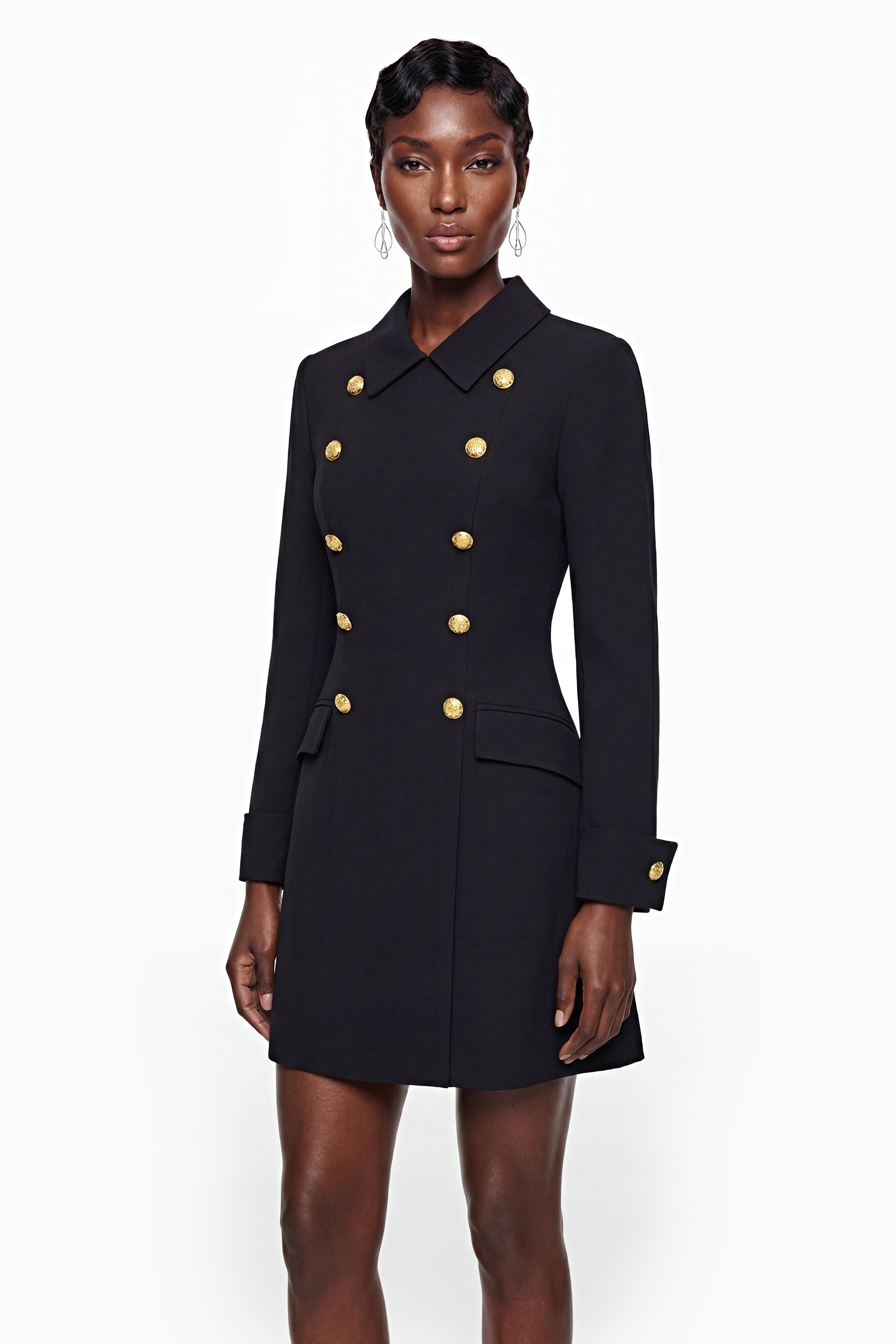 فستان قصير أسود من Ottilie مع أبازيم معدنية