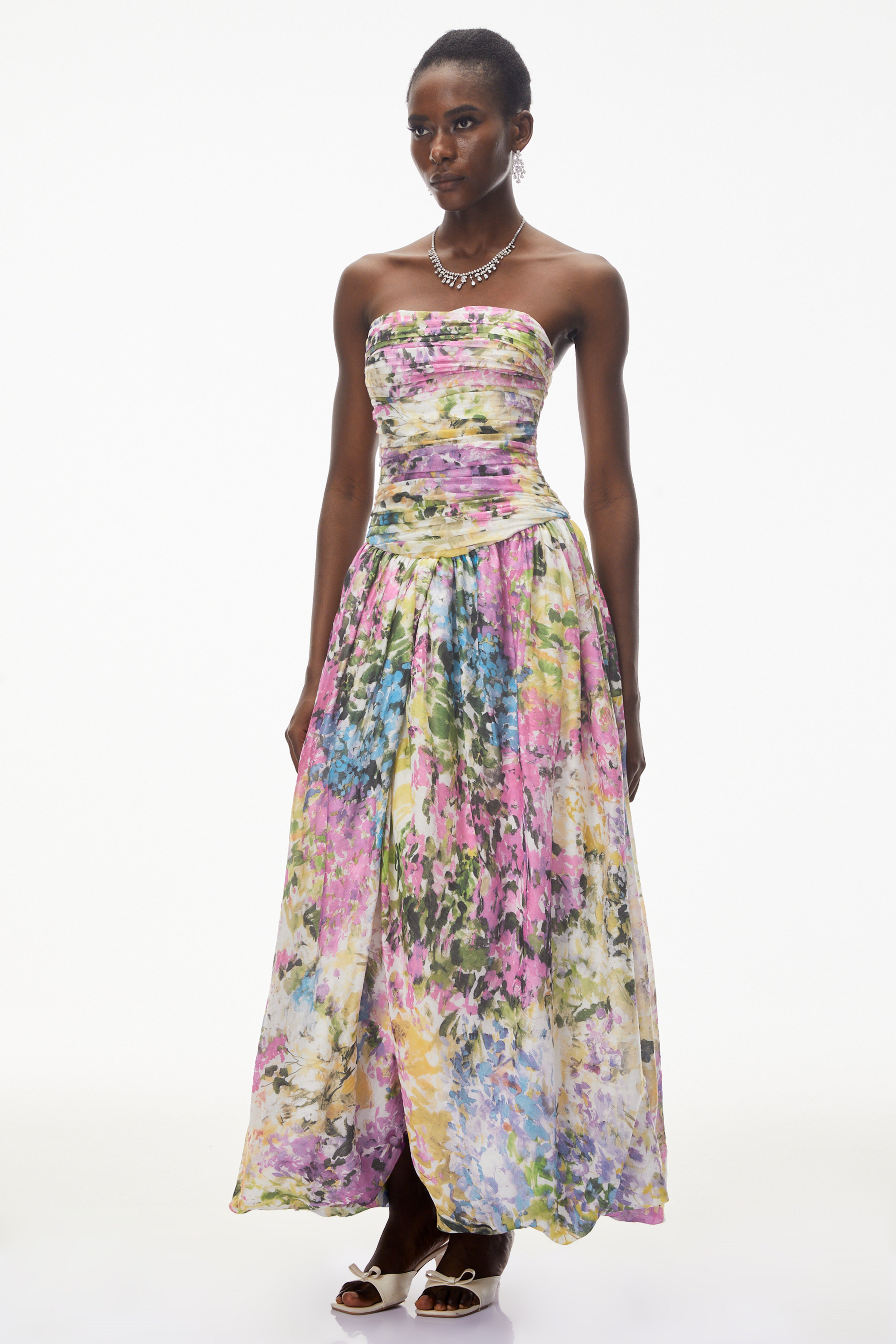 Parastoo Lavandula – Maxikleid mit Blumenmuster und Plissee