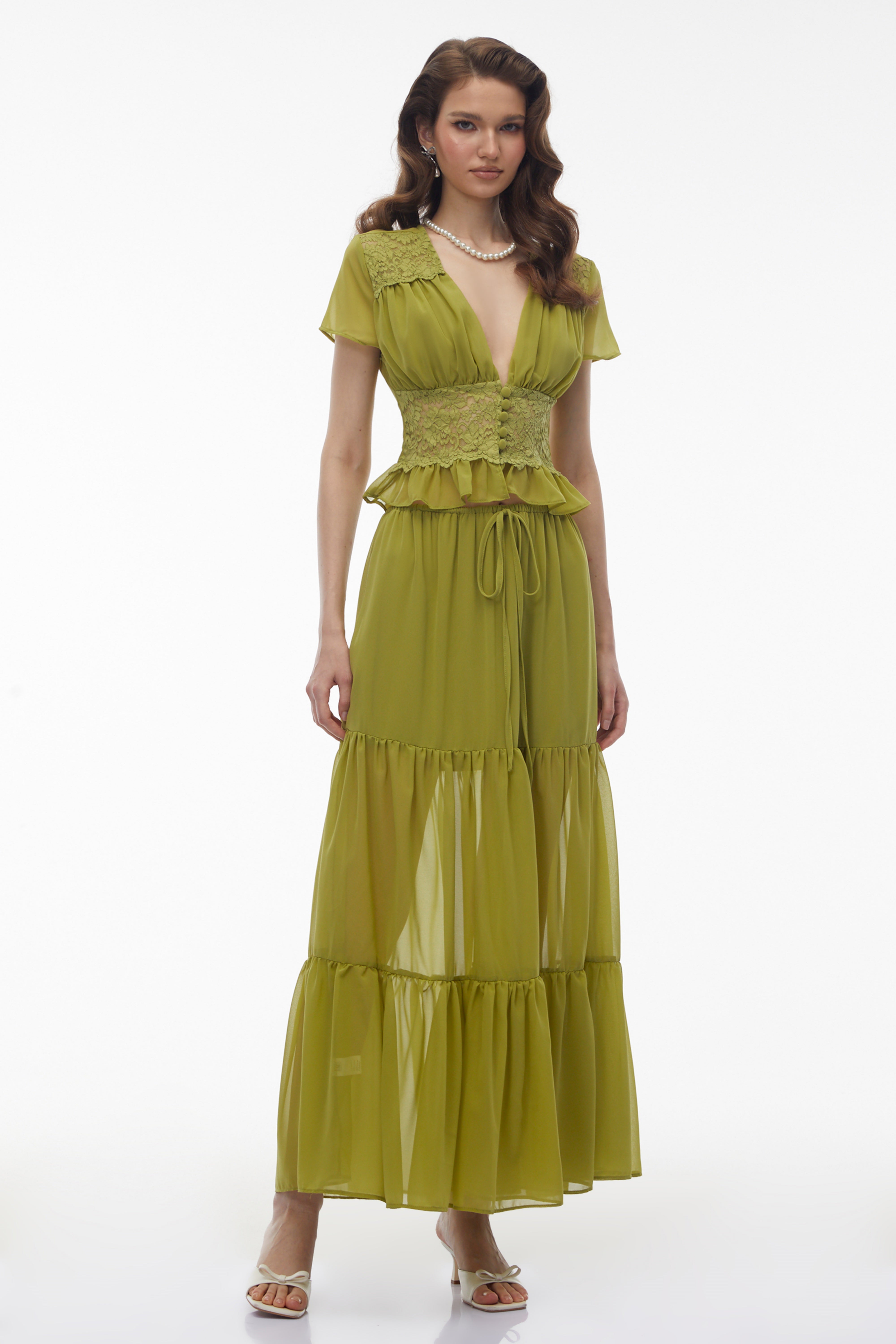 Pleiade – Set aus grünem Chiffon-Oberteil und Rock mit Blumenmuster und Spitze