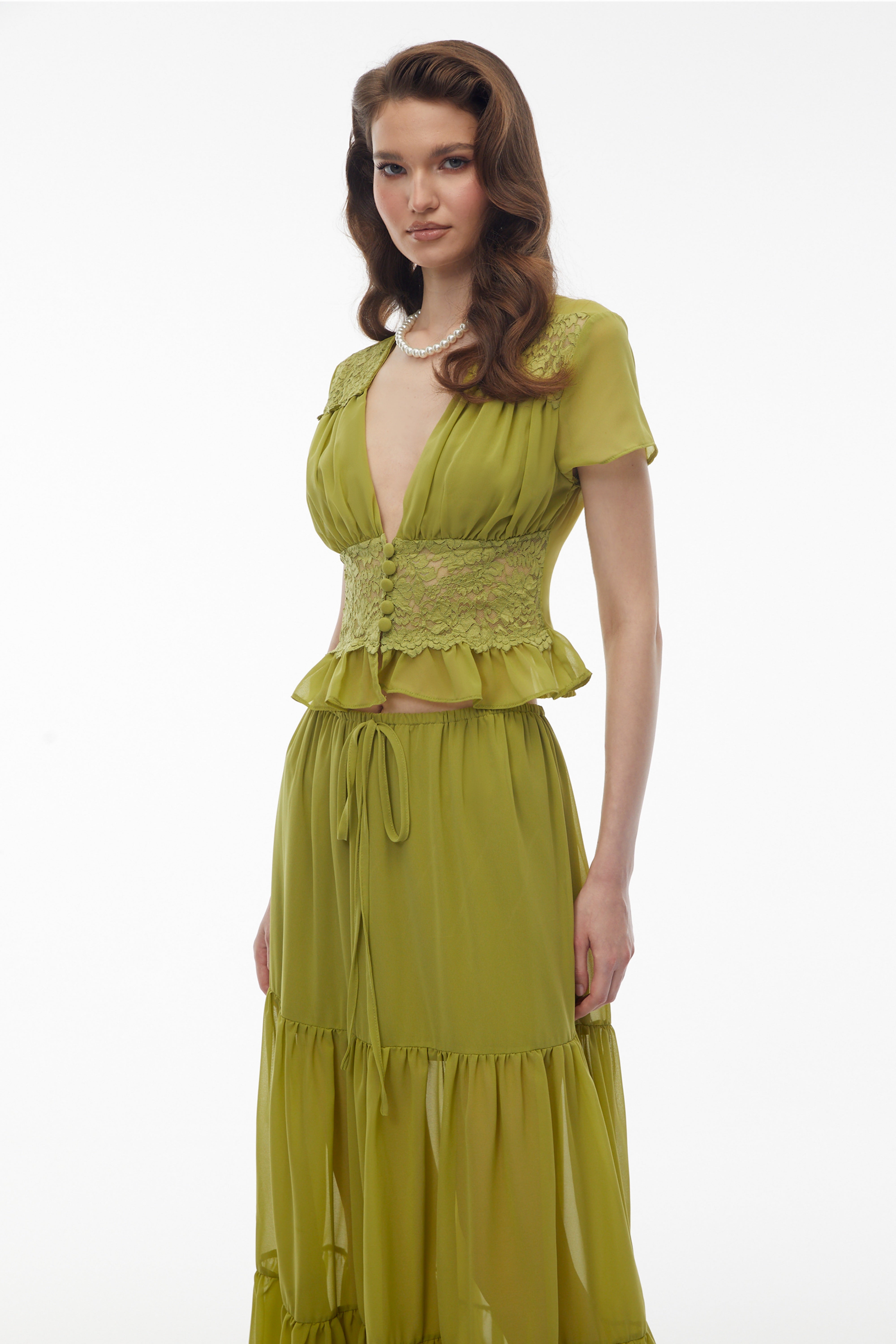 Pleiade – Set aus grünem Chiffon-Oberteil und Rock mit Blumenmuster und Spitze